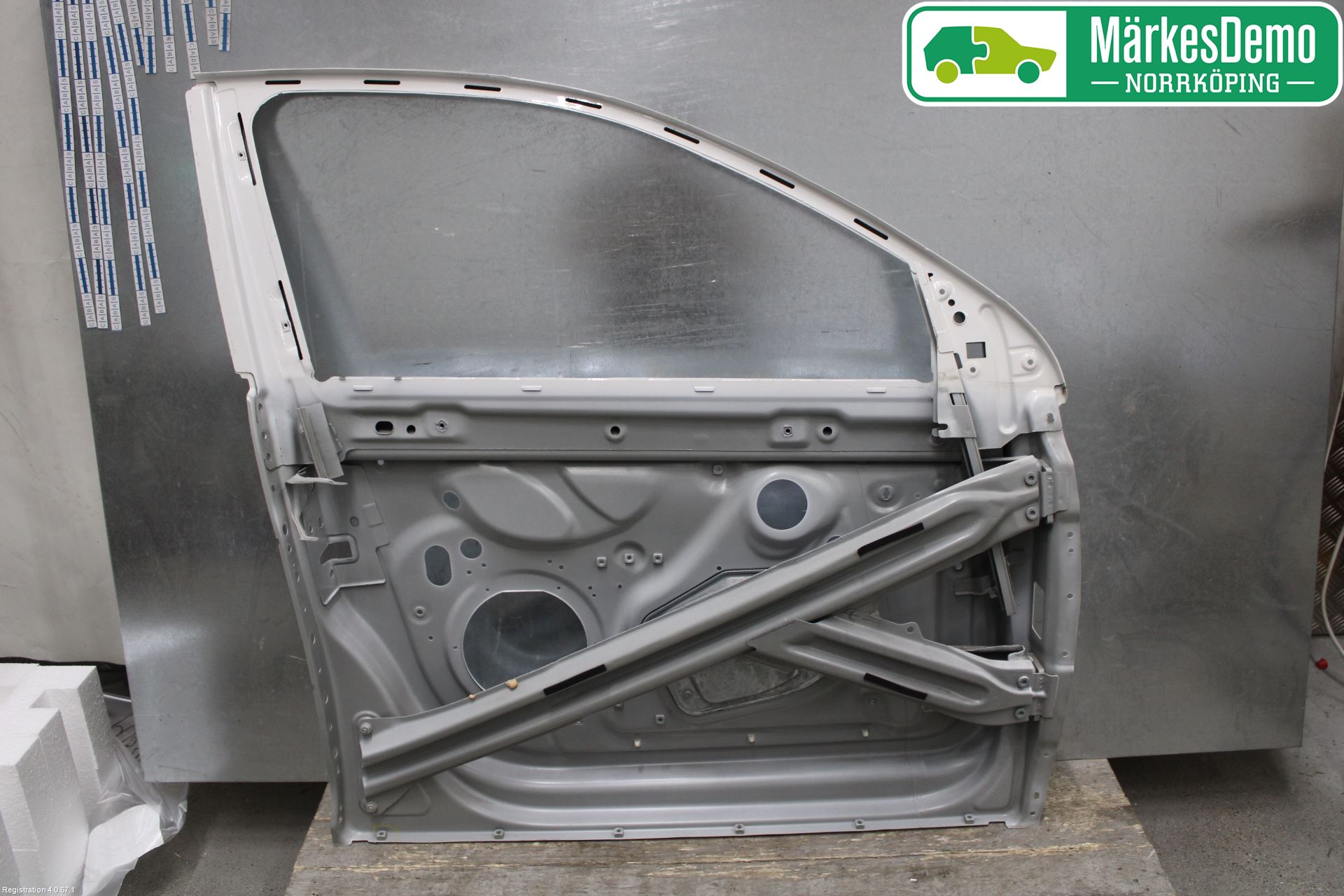 Volkswagen VW GOLF VI 09-13 Dør 4D Foran Høyre
