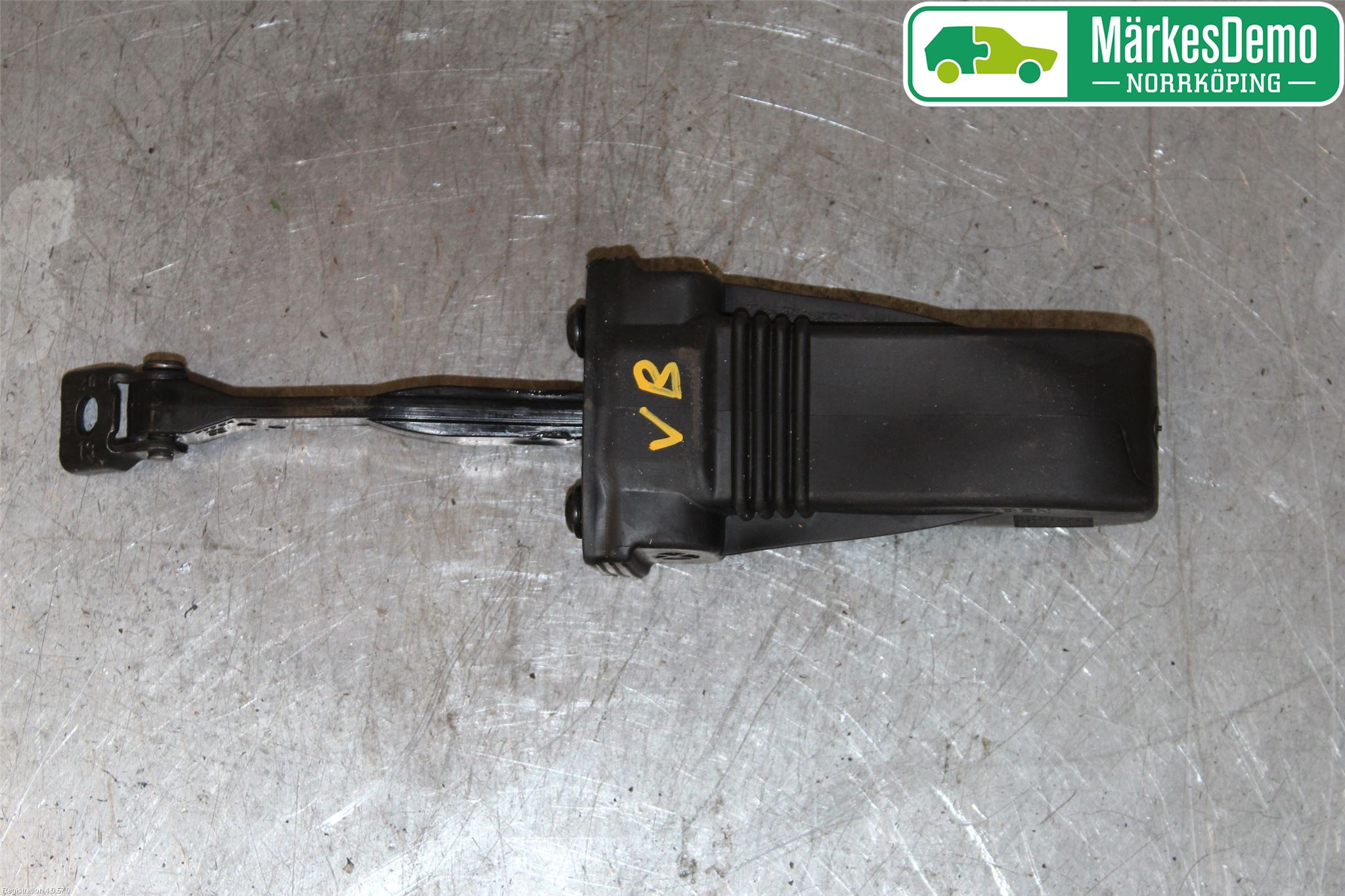 Audi A6 F2/C8 19- Dørstopper