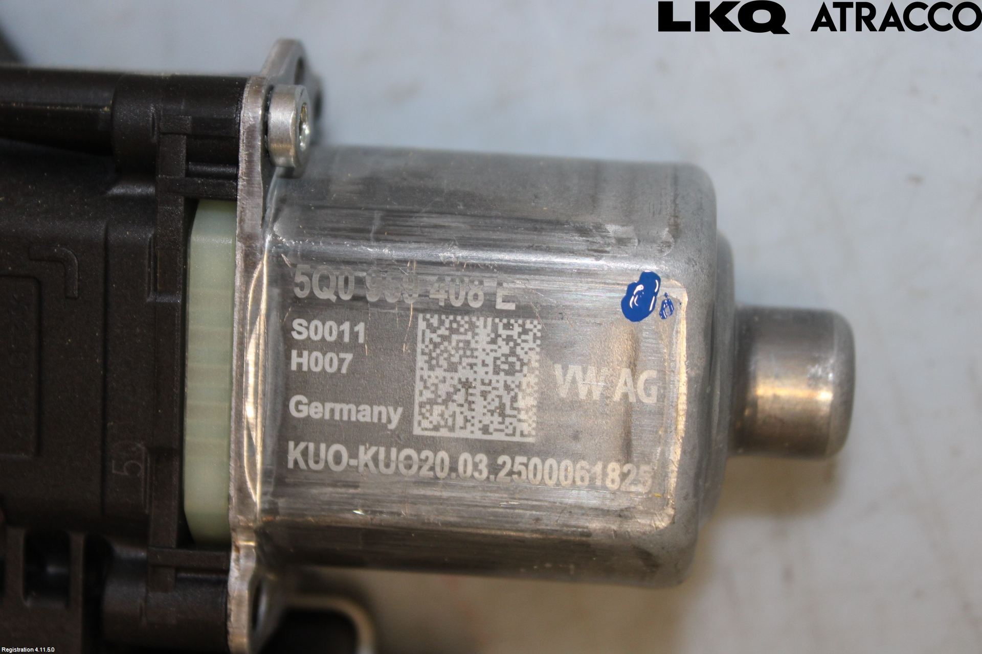Volkswagen VW TOURAN 16- Vindusheis El Komp