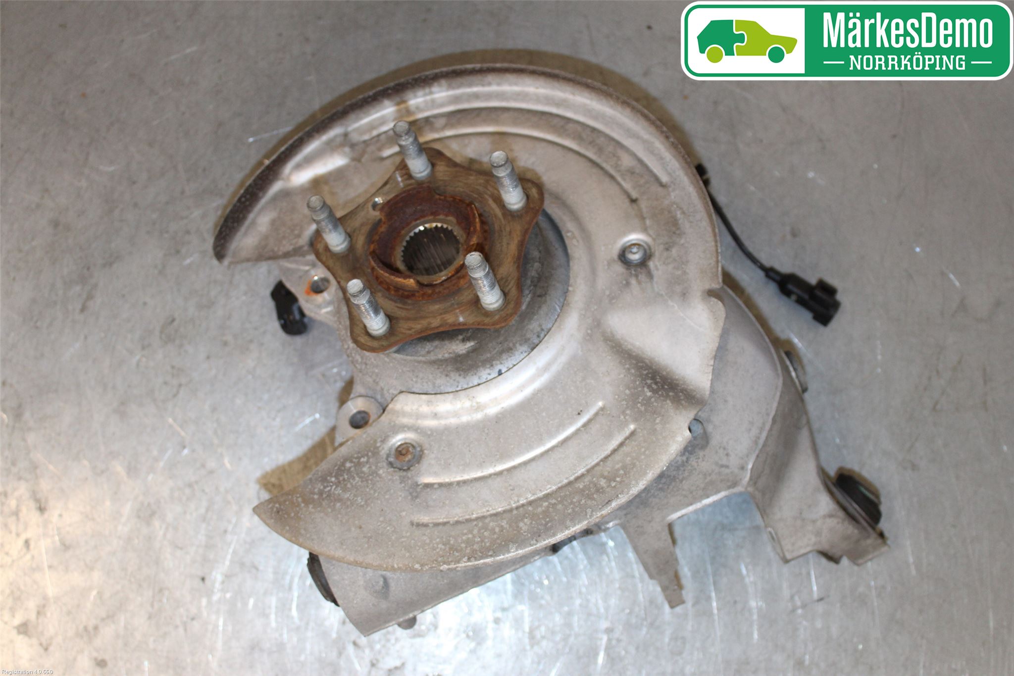 Jaguar XE (X760) 15-24 Spindel Hb