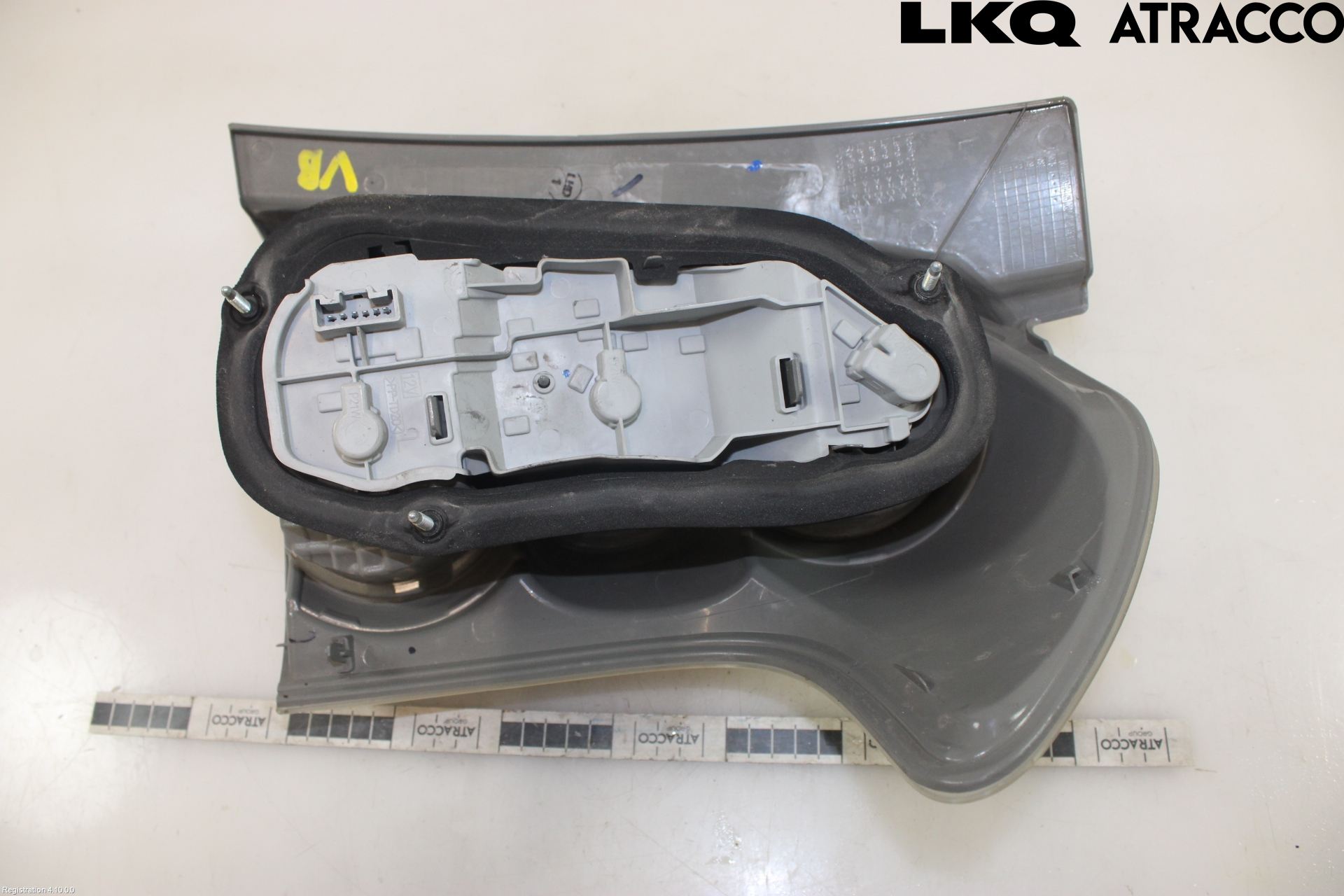 Toyota COROLLA VERSO 04-07 Baklykt Venstre