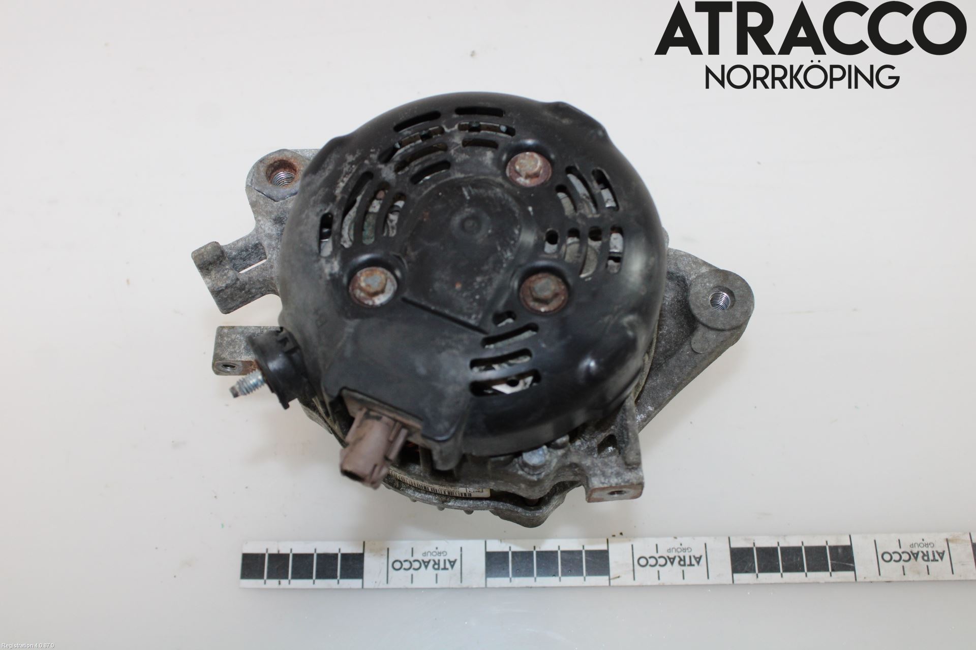 Toyota YARIS XP130 12-14 Dynamo