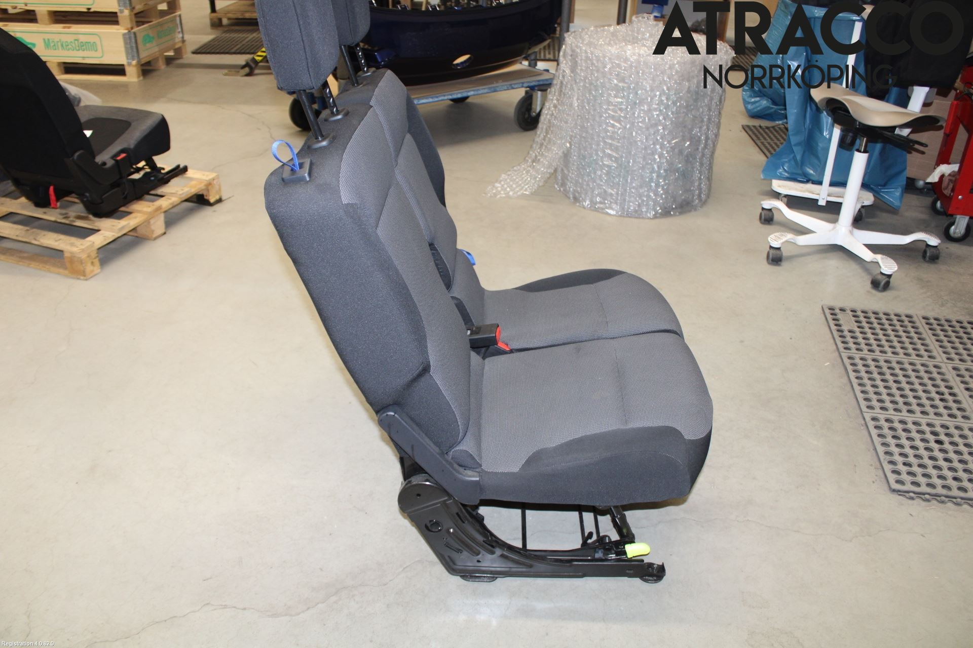 Peugeot PARTNER 16-18 Innr Sete Foran Høyre