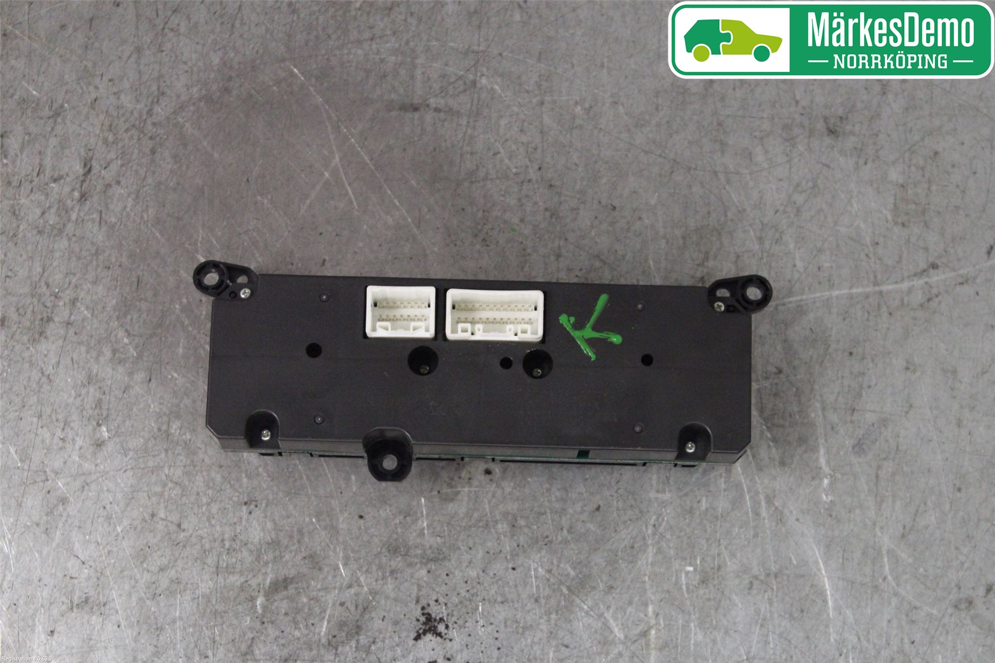Mitsubishi L200 06-15 Varmeapparat Panel(Regulering)