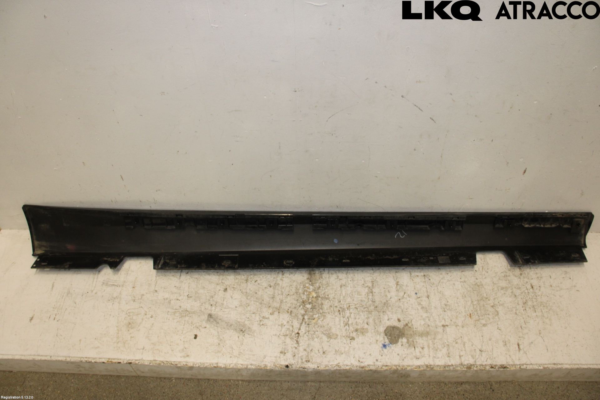 BMW 3 E90/91 SED/TOU 05-12 Kanalskjørt Venstre