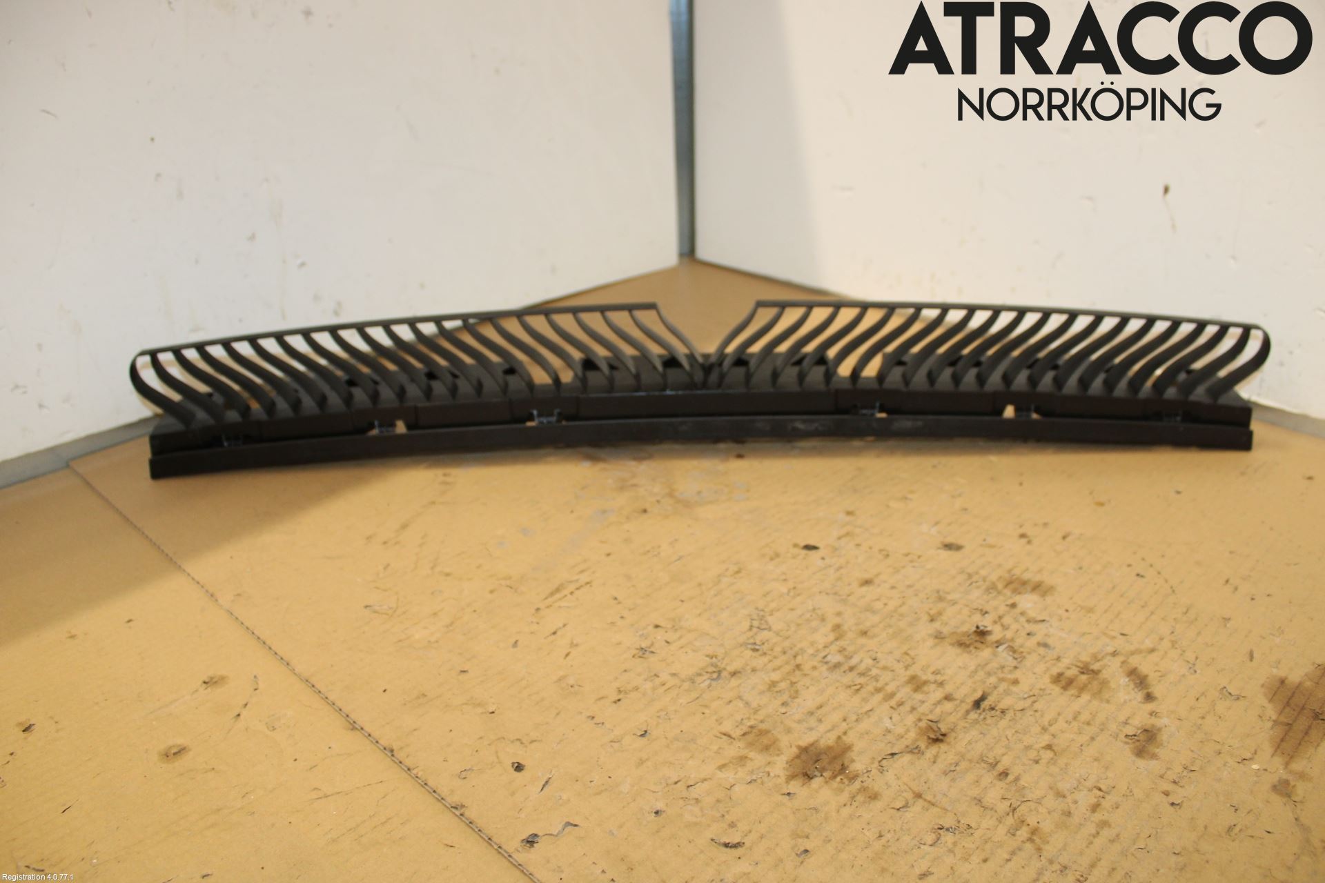 Volkswagen VW GOLF / E-GOLF VIII 20- Støtfanger Bak Deform Element