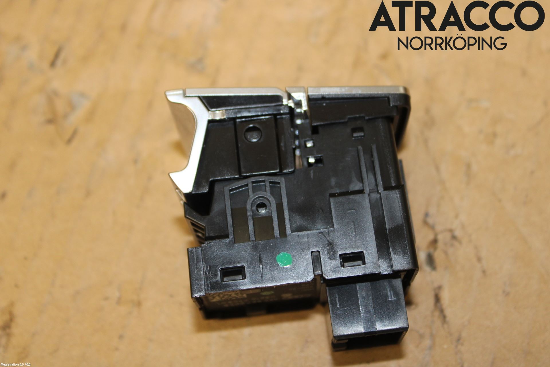 Audi A6 F2/C8 19- Bryter Parkeringsbrems