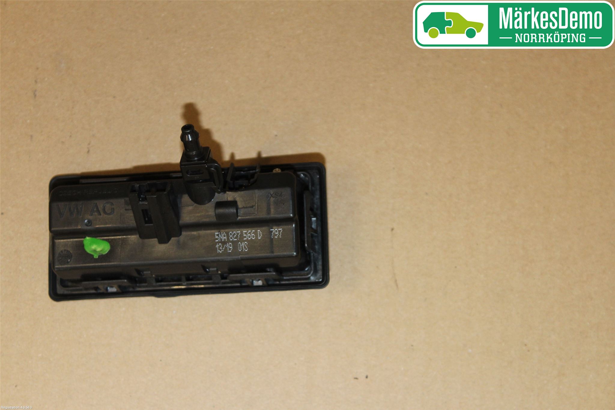 Volkswagen VW TIGUAN 16-24 Bakluke Handtak Ytre