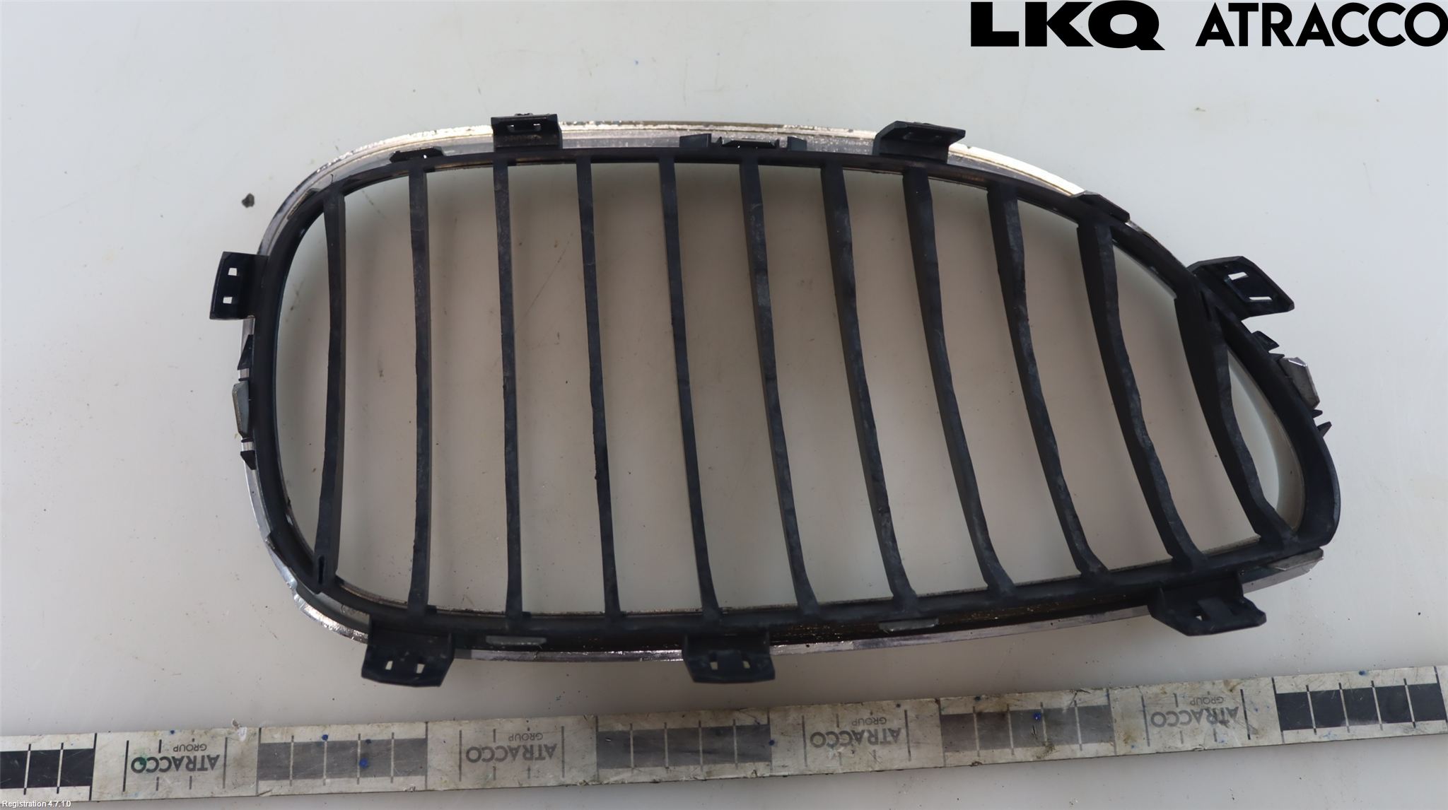 BMW 5 E60/61 Sed/Tou 02-10 Grilldel Venstre