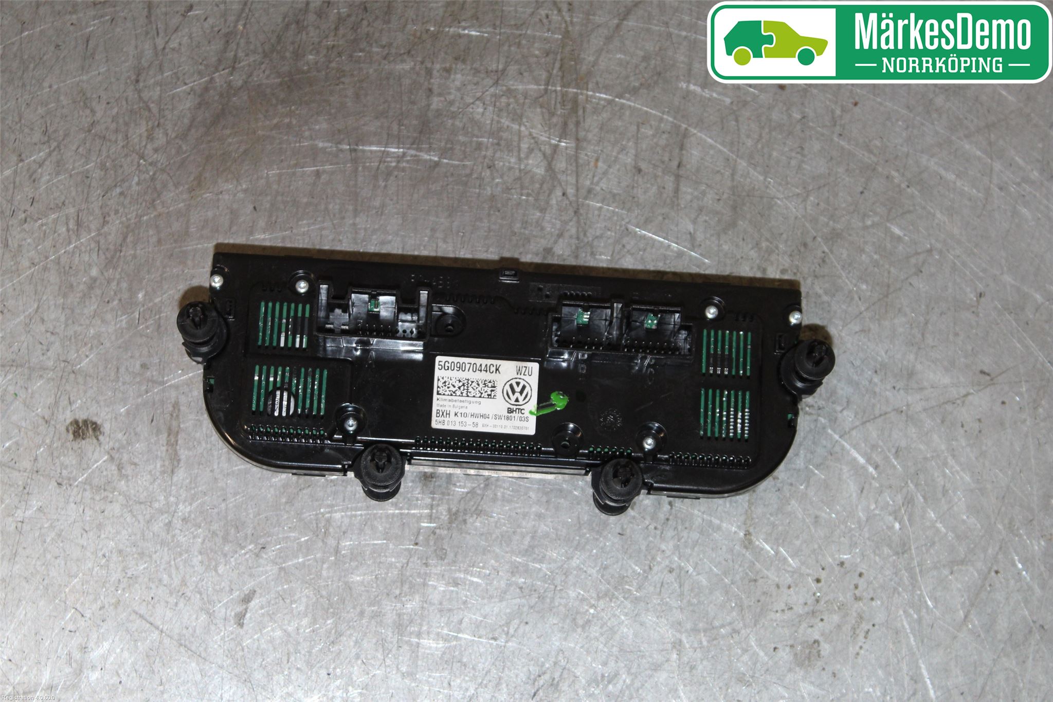 Volkswagen VW PASSAT 15-19 Varmeapparat Panel(Regulering)