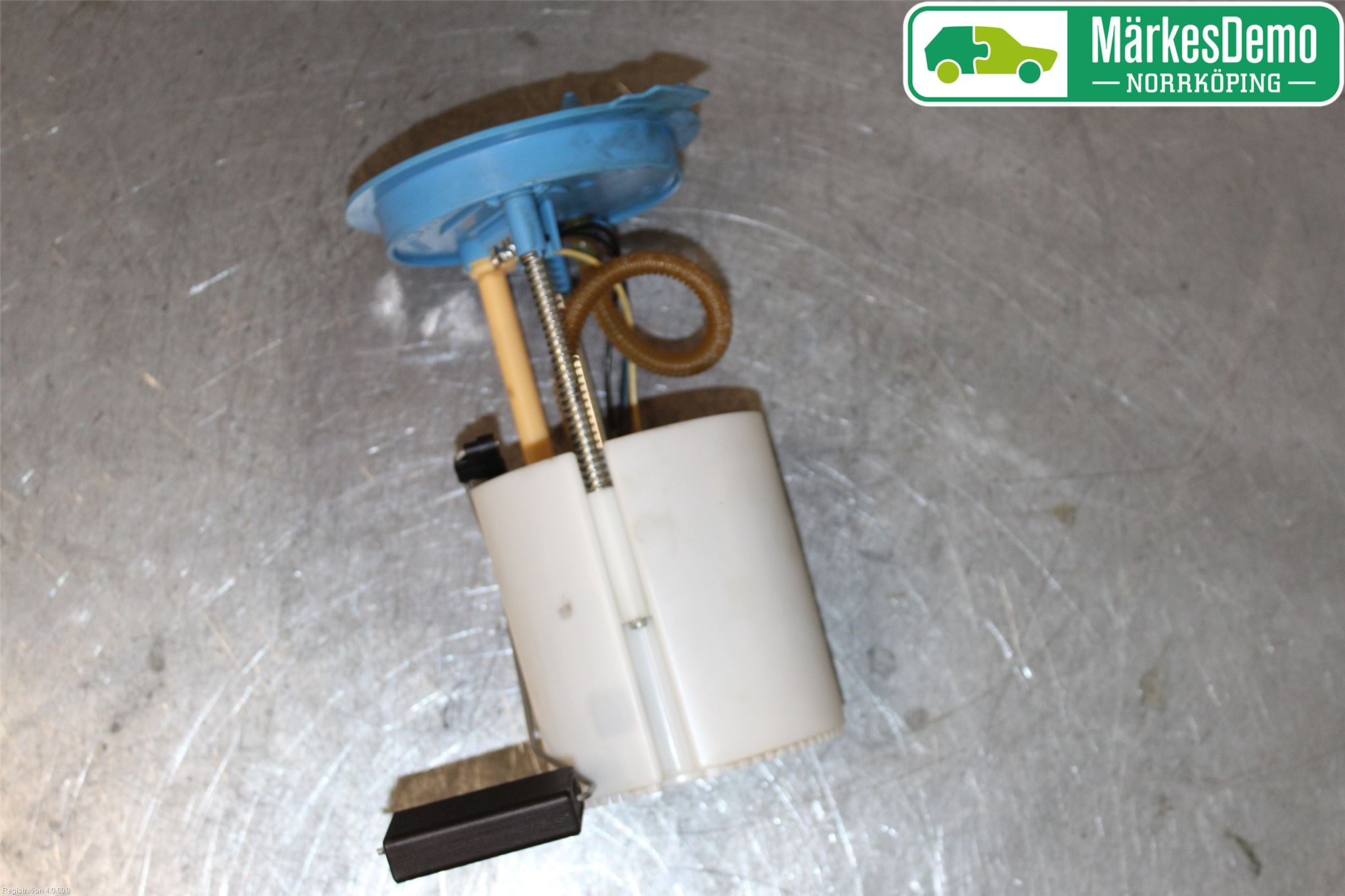 Volkswagen VW GOLF V 04-09 Drivstoffpumpe Fødepumpe El