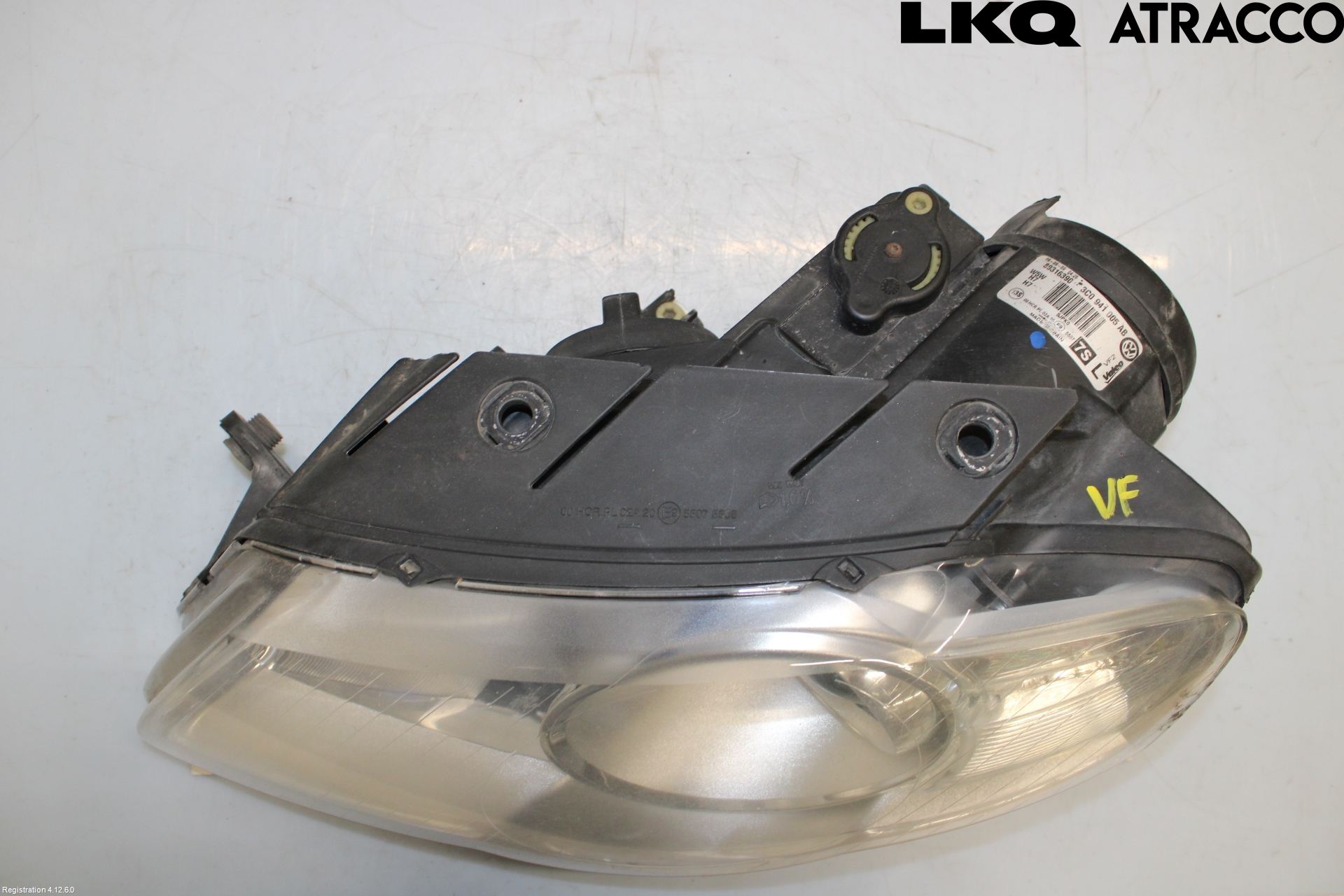 Volkswagen VW PASSAT 05-11 Frontlykt Venstre
