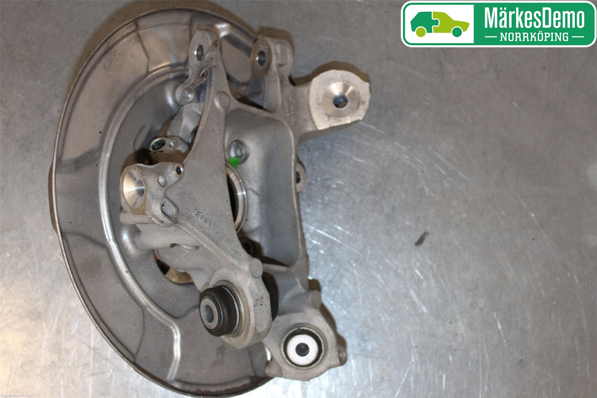 BMW 5 G30/G31/F90 17-23 Spindel Vb
