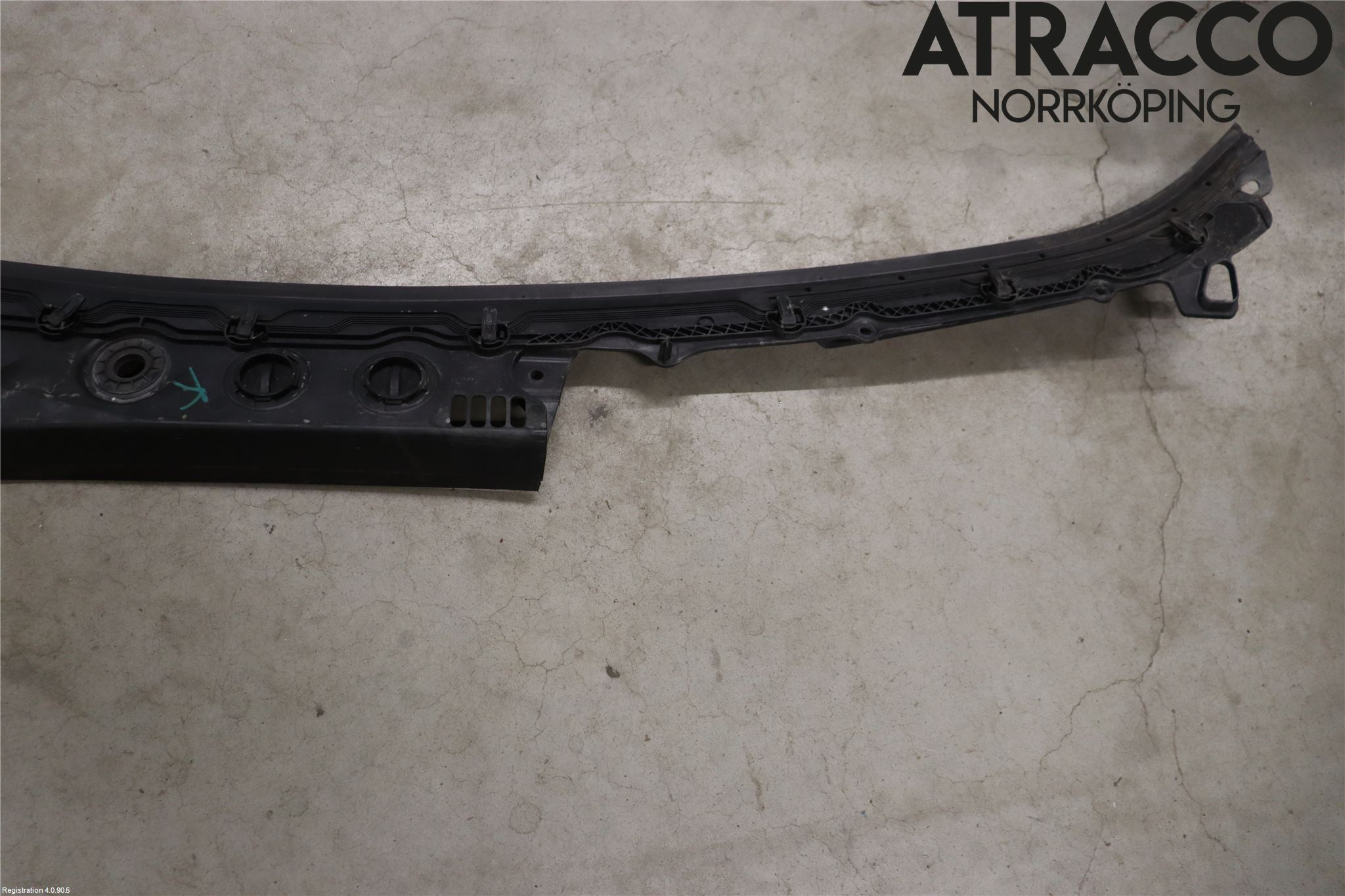 BMW 5 F10/F11/F18 09-17 Visker Deksel-Grill-Under Frr