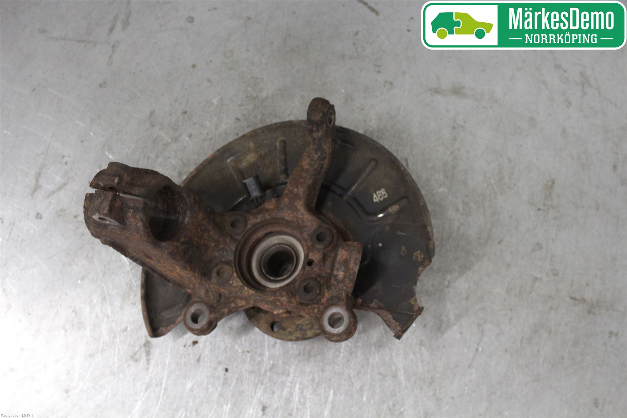 Volkswagen VW CADDY 11-15 Spindel Hf