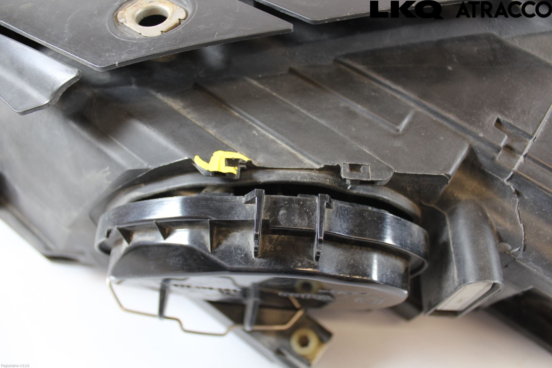 Volkswagen VW PASSAT 05-11 Frontlykt Høyre