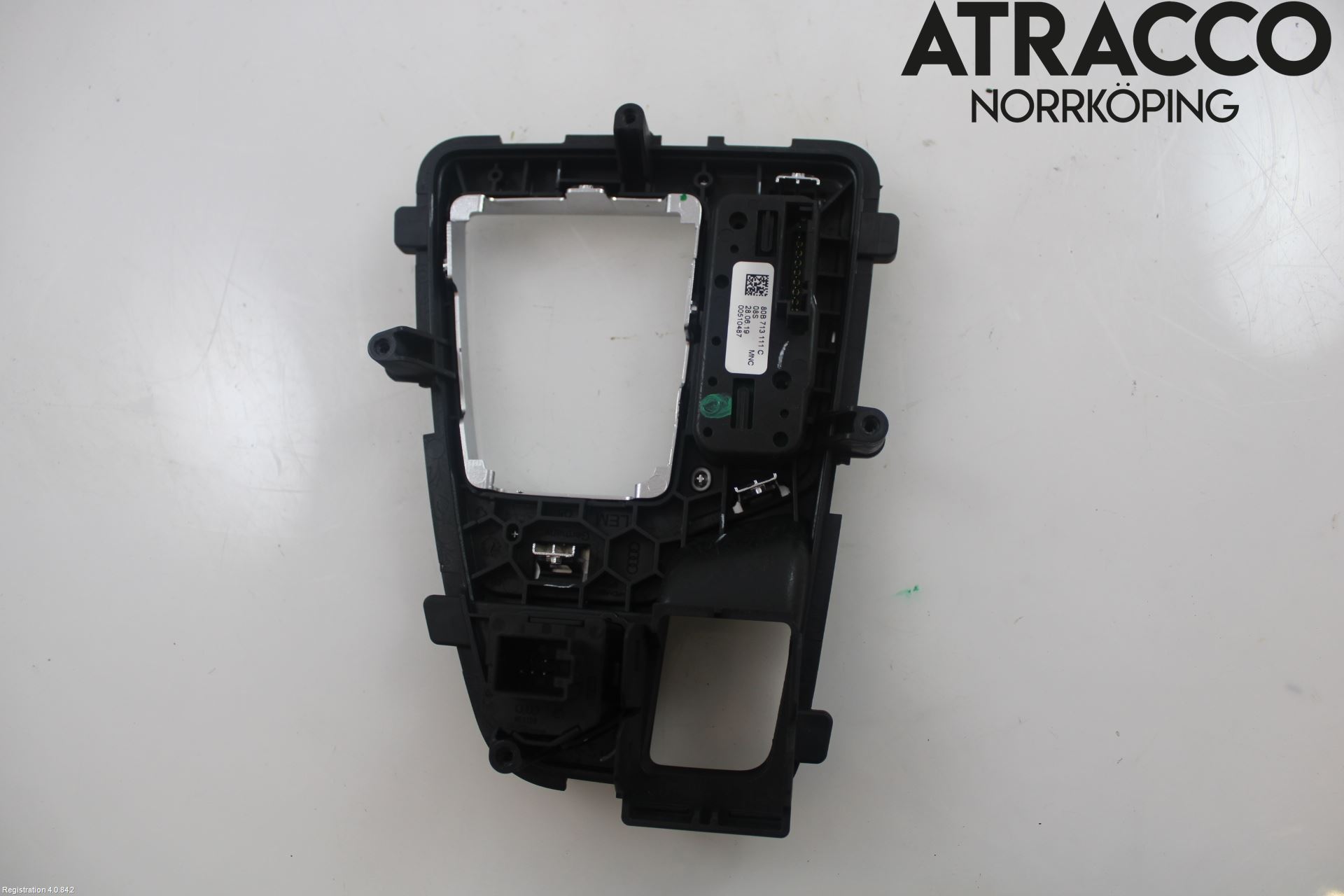 Audi Q5/SQ5 17- Instrumentkonsoll Midt