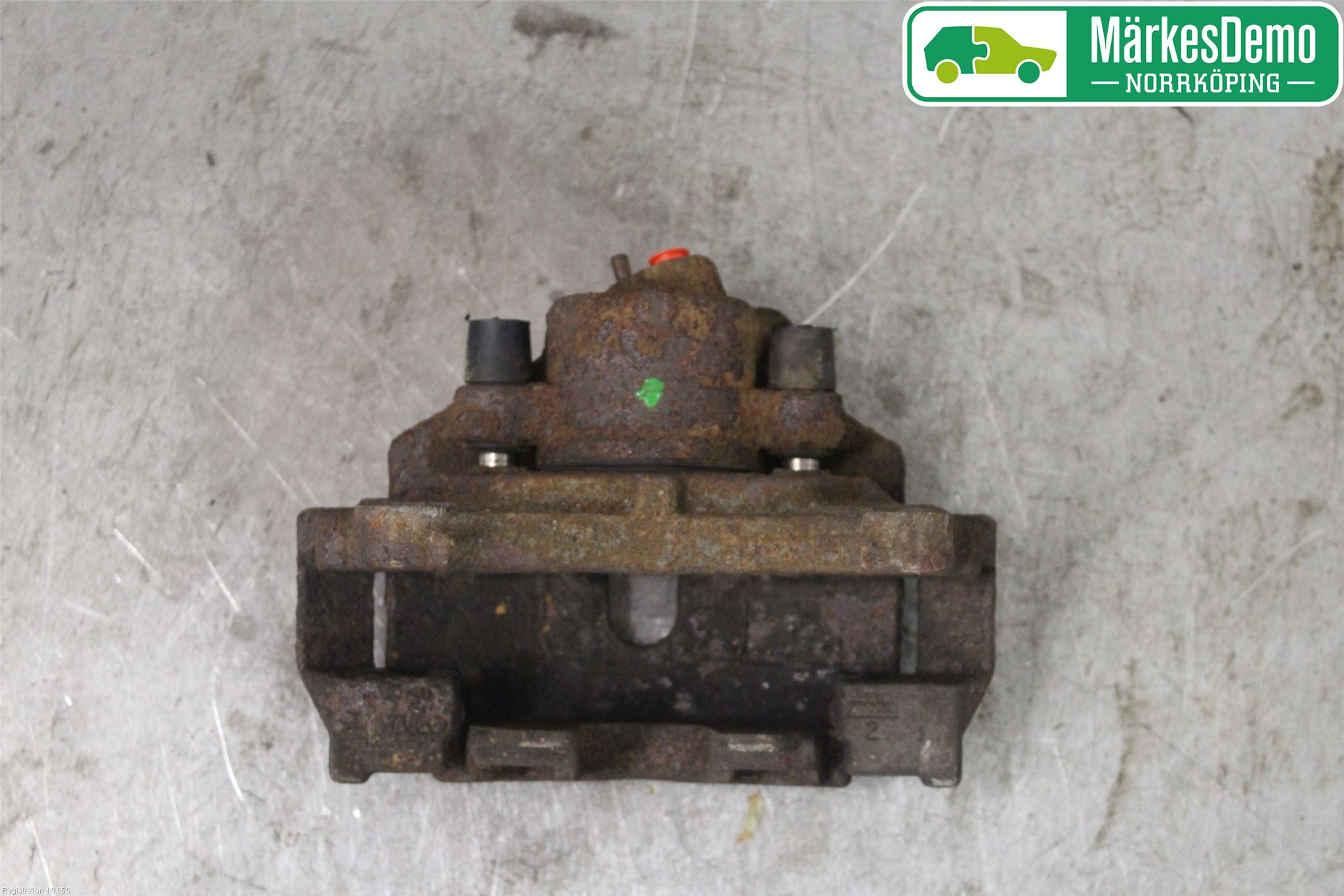 Volkswagen VW PASSAT 11-14 Bremsecaliper Foran Høyre