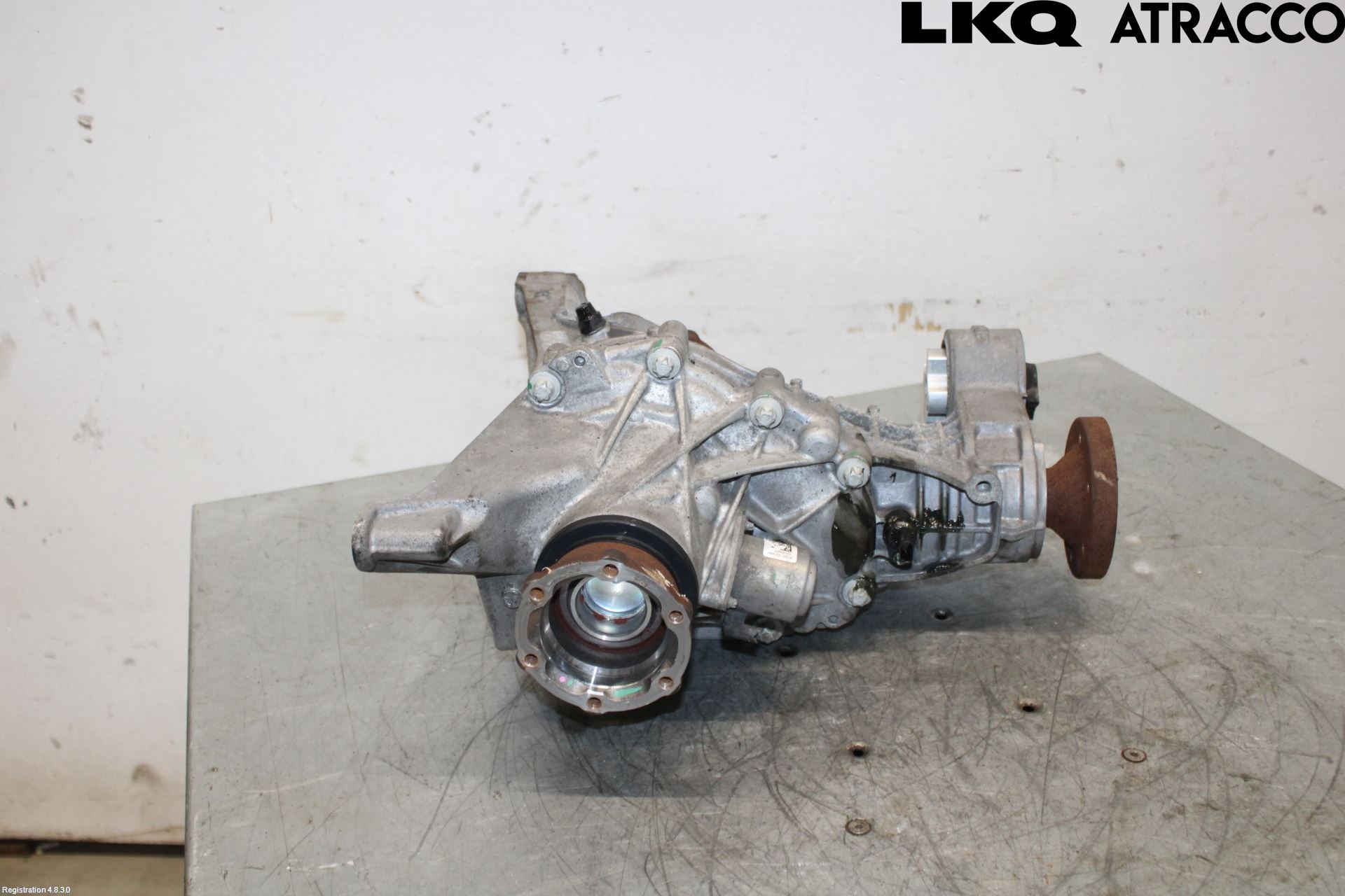 Audi A6 F2/C8 19- Bakaksel Kardang Bak -Diff