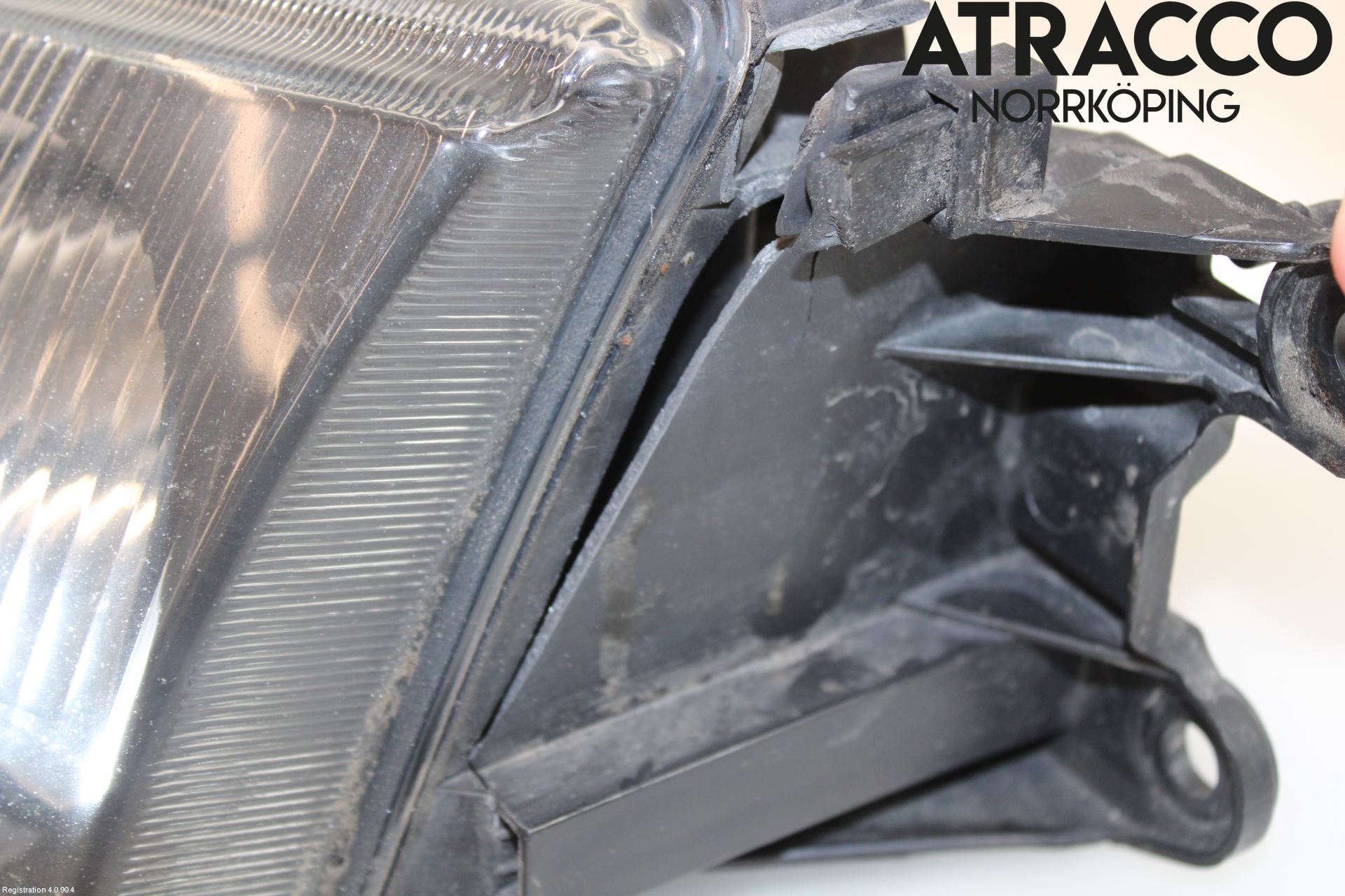 Mazda 626 98-02 Frontlykt Venstre