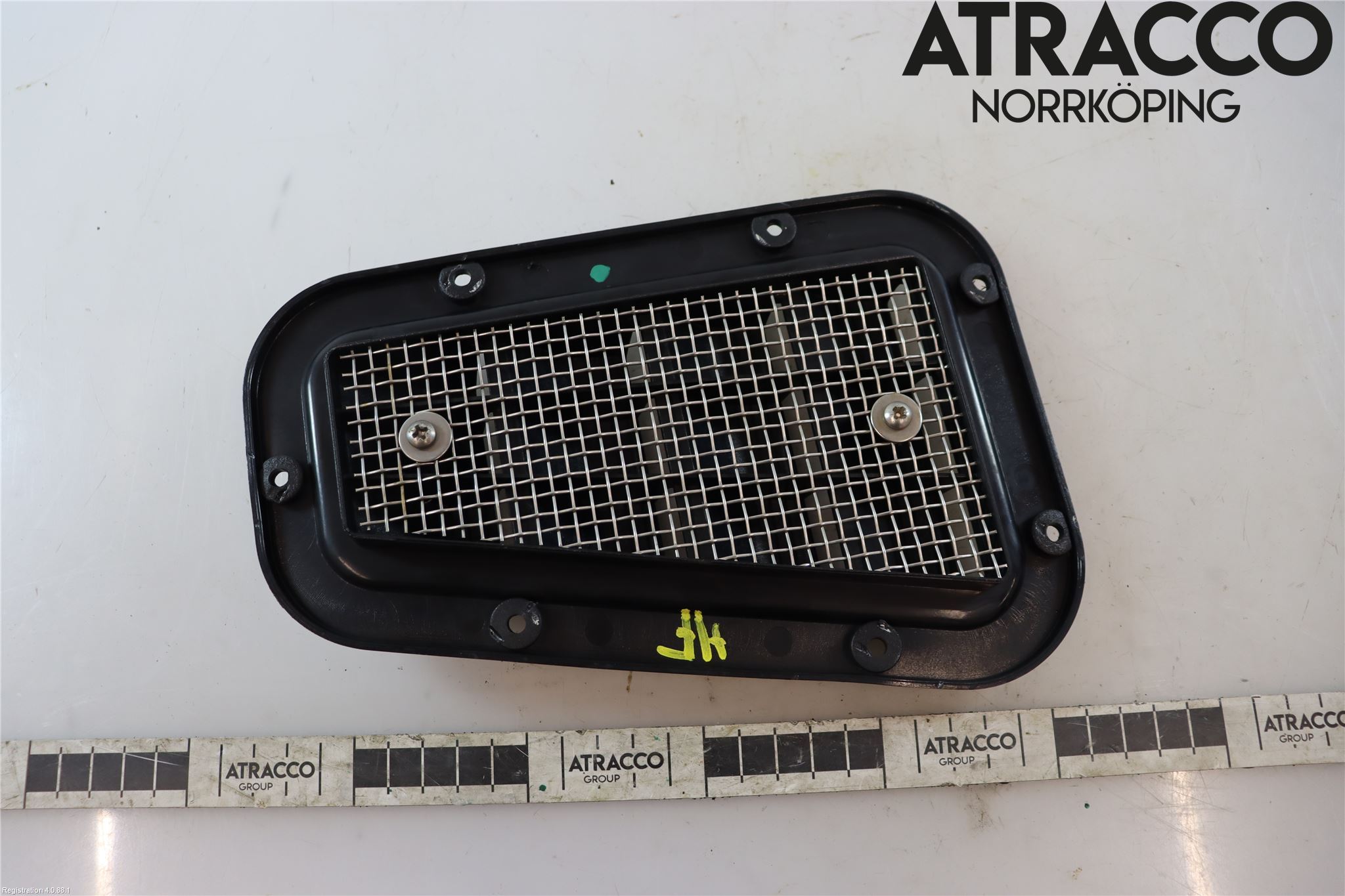 Landrover DEFENDER (L316) 07-16 Skjerm Foran Høyre