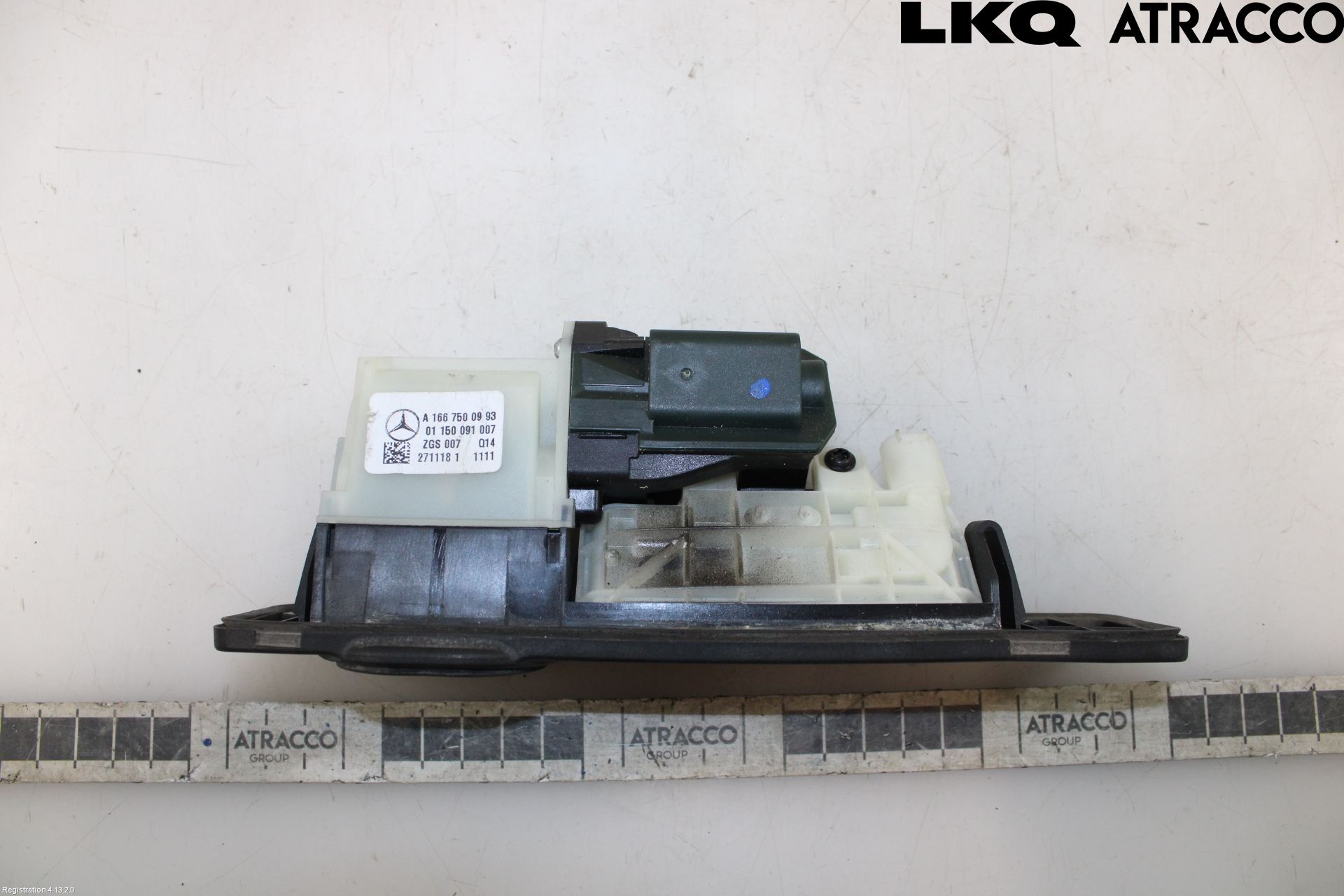 Mercedes-Benz MB CLA-KLASS (C117/X117) 13-19 Bakluke Handtak Ytre