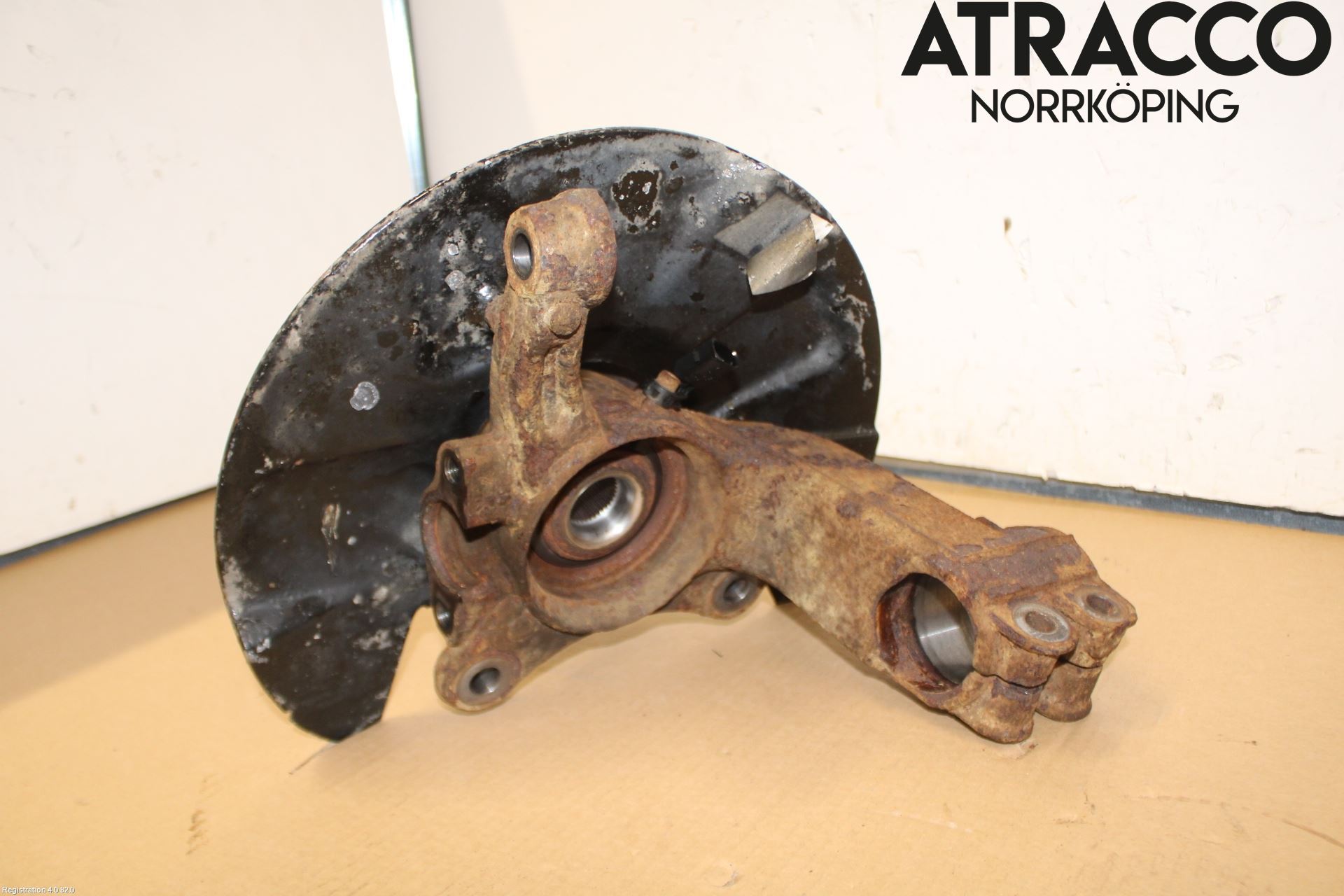 Volkswagen VW TRANSP/CARAVELLE (T6) 16-22 Spindel Vf