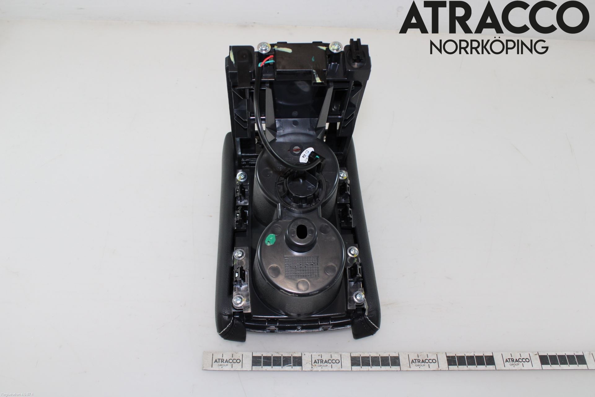 MG ZS EV 20- Innr Koppholder