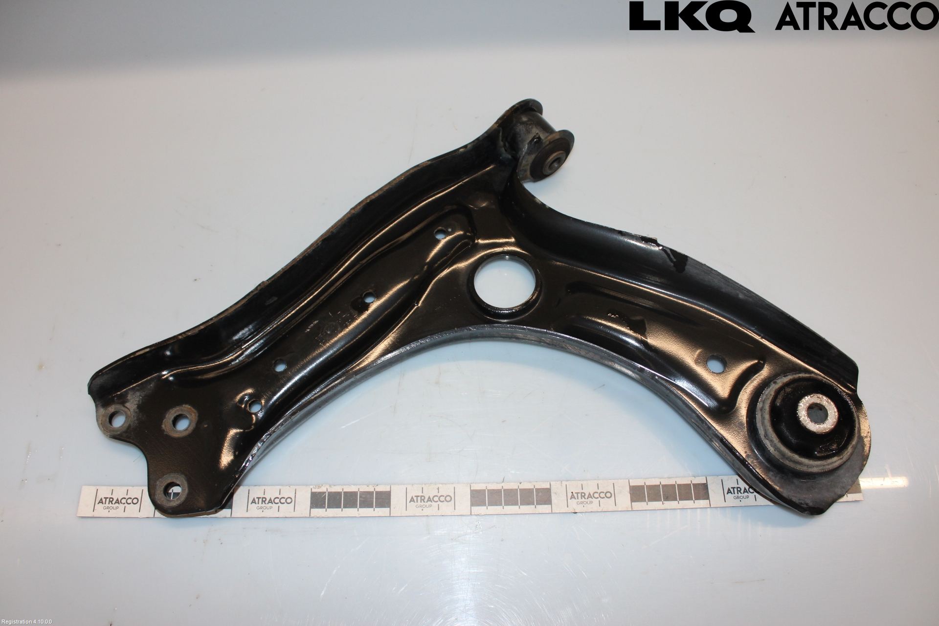 Volkswagen VW POLO 10-17 Bærearm Foran Høyre Nedre