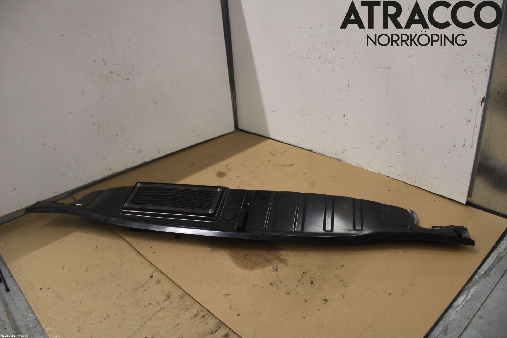 Volkswagen VW ID.3 21- Visker Deksel-Grill-Under Frr