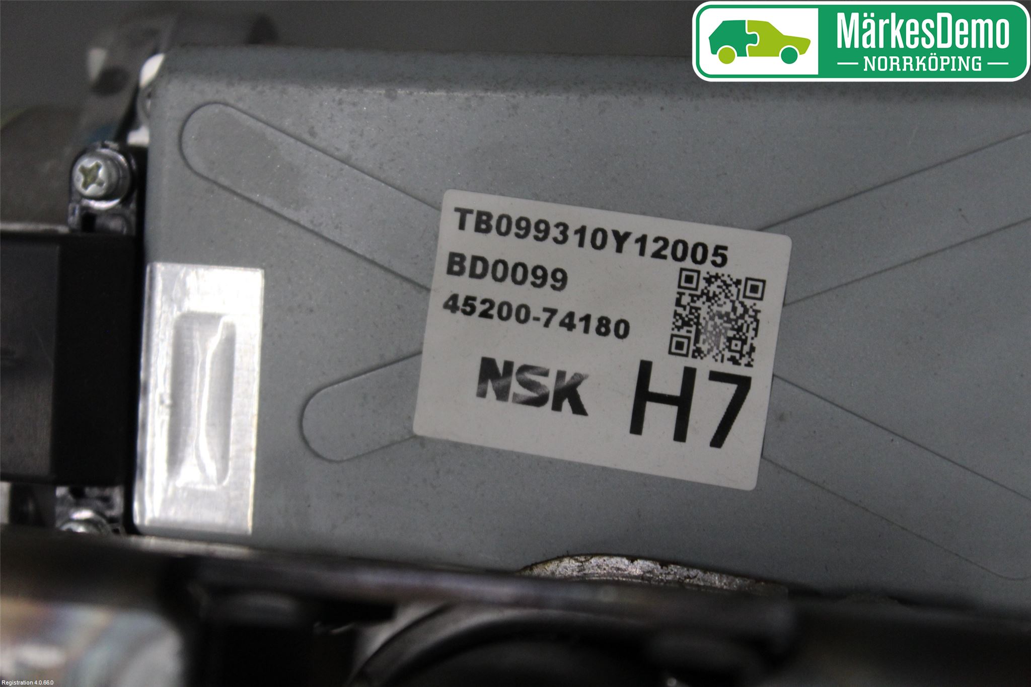 Toyota iQ Rattakselaggregat Innebygd Servo