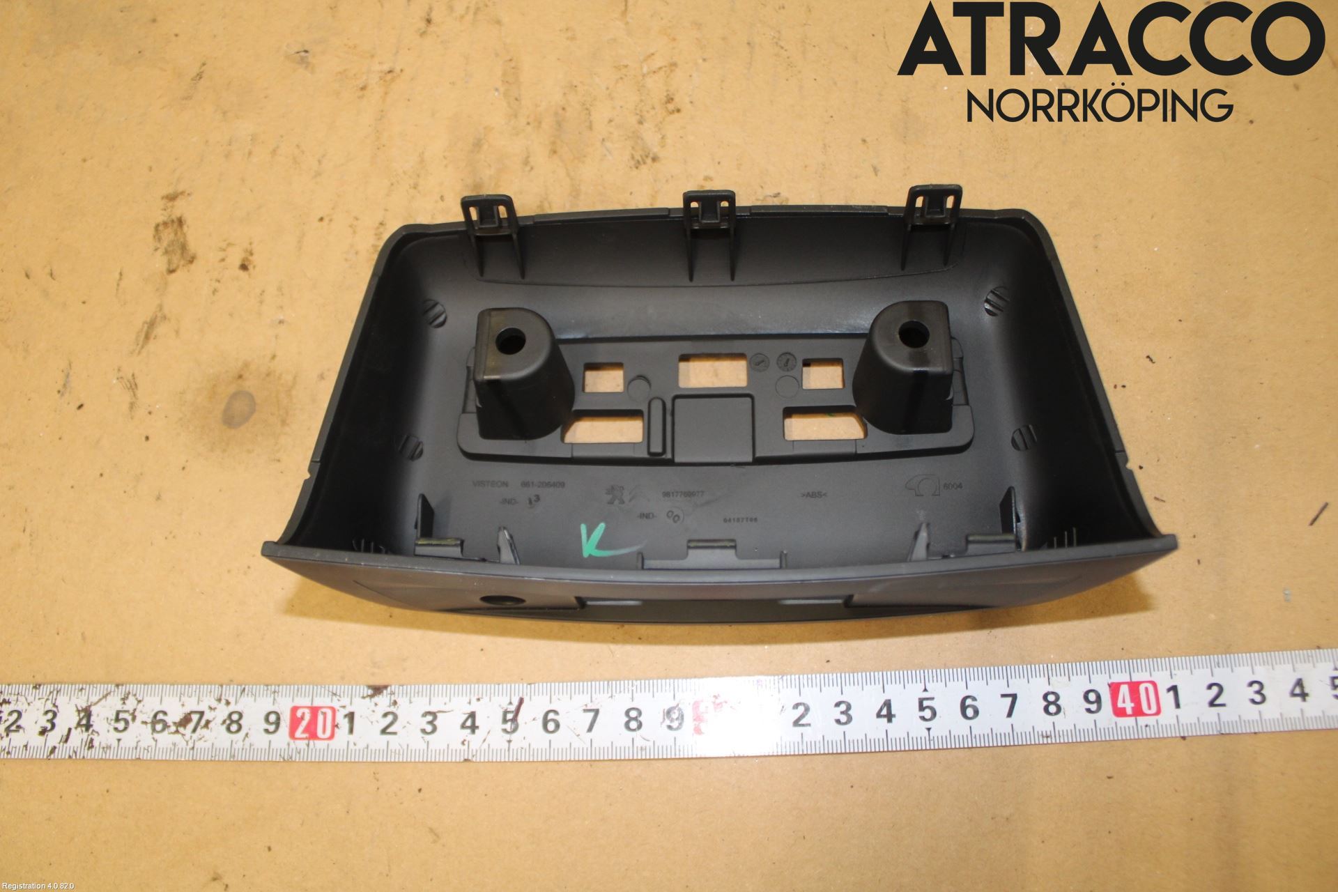 Peugeot PARTNER 16-18 Innr Radio Ramme