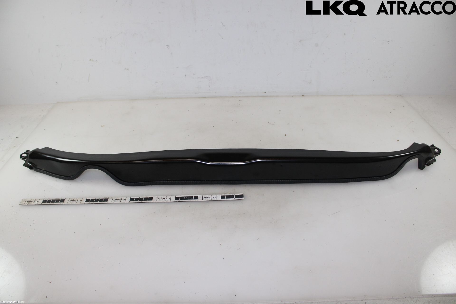 Volkswagen VW PASSAT 24- Visker Deksel-Grill-Under Frr