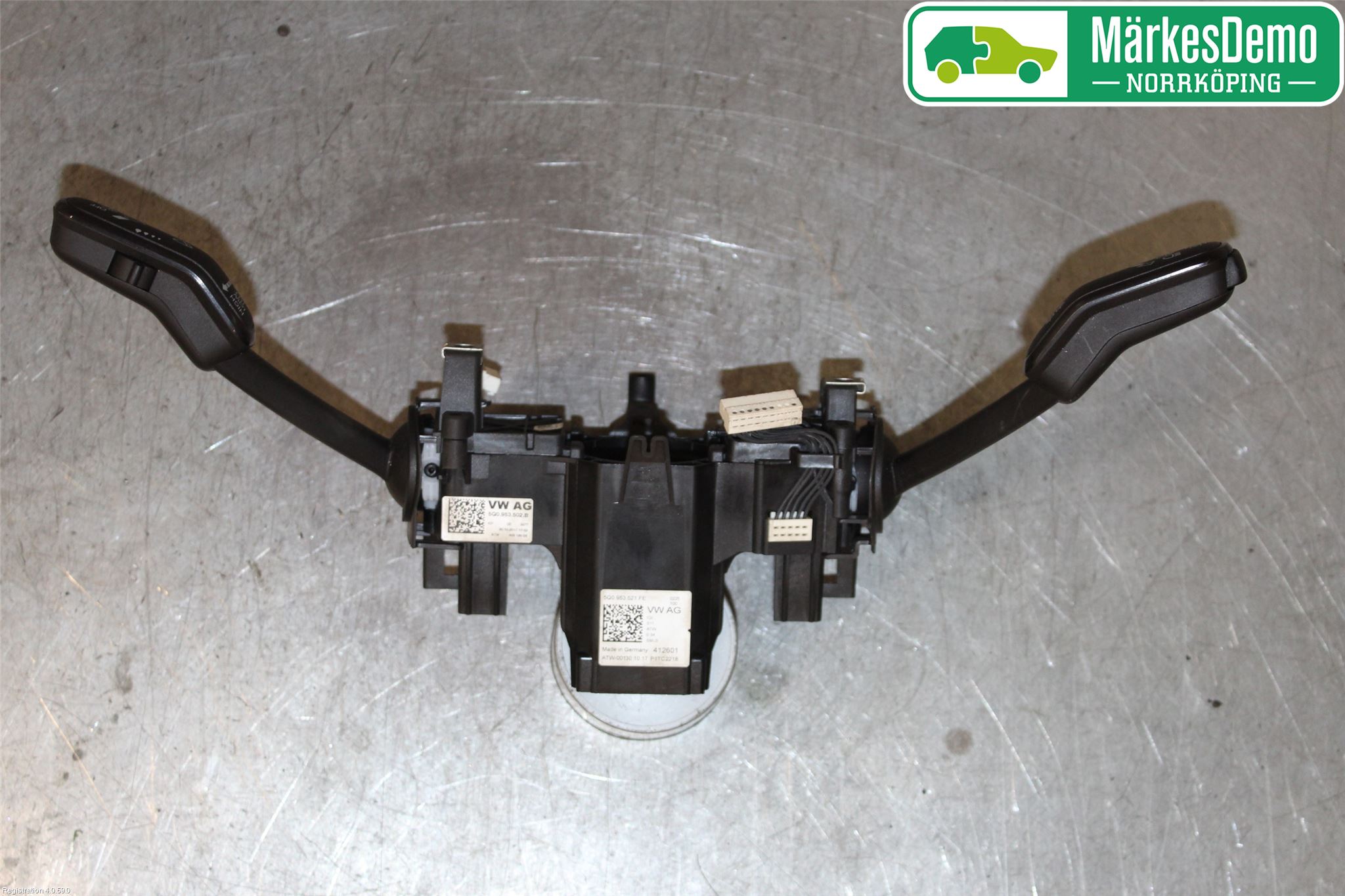 Volkswagen VW PASSAT 15-19 Bryter Ratt Kombi H Og V