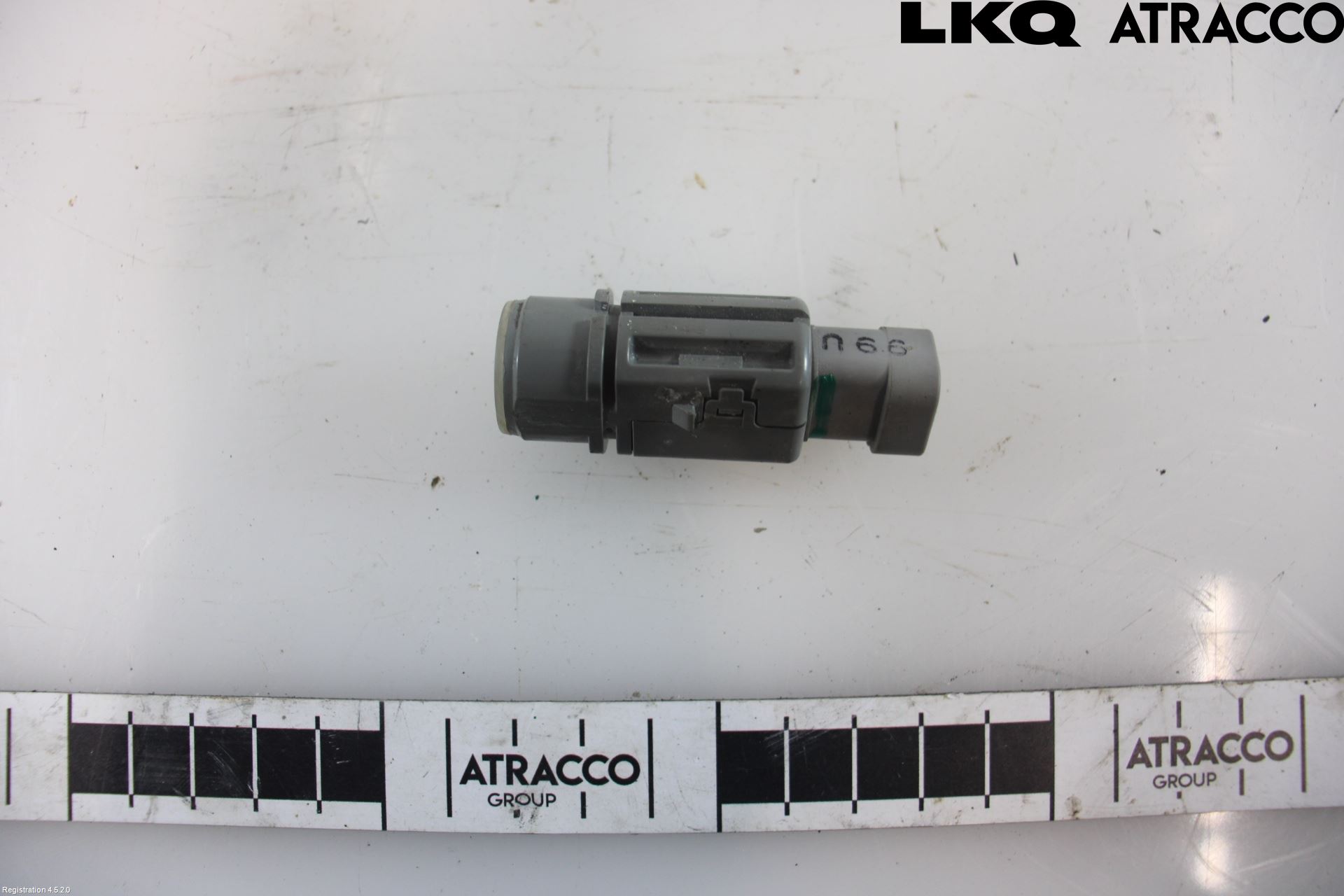 Kia VENGA 10-19 Sensor Ryggesensor