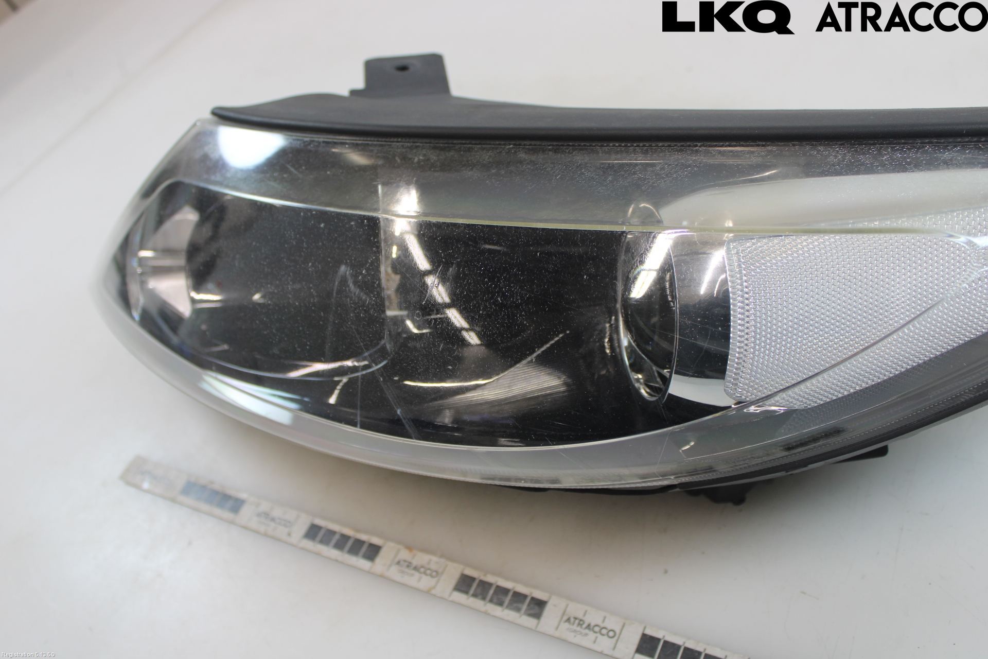 Kia SPORTAGE (QL) 16-21 Frontlykt Venstre