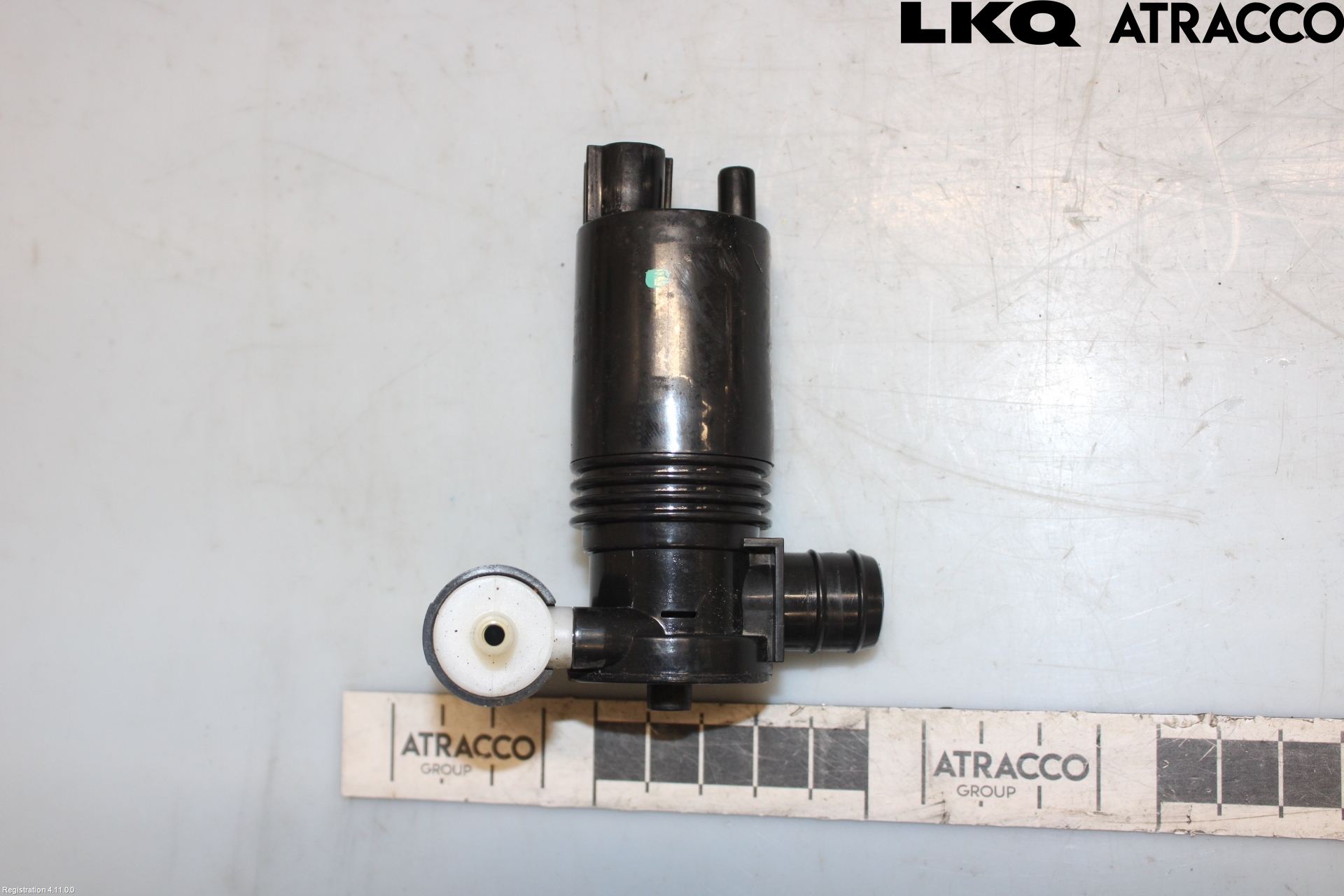 Nissan PULSAR Spylerpumpe Frontrute