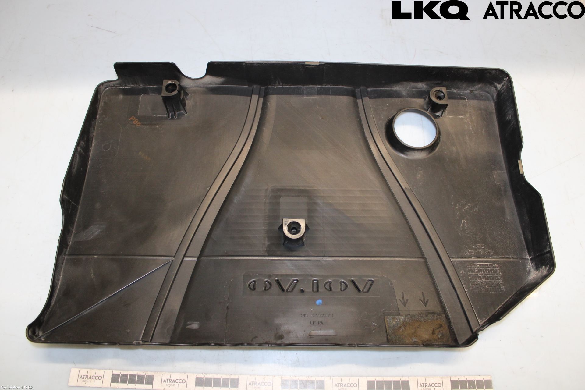 Volvo V50 04-07 Motor Deksel Over Motor
