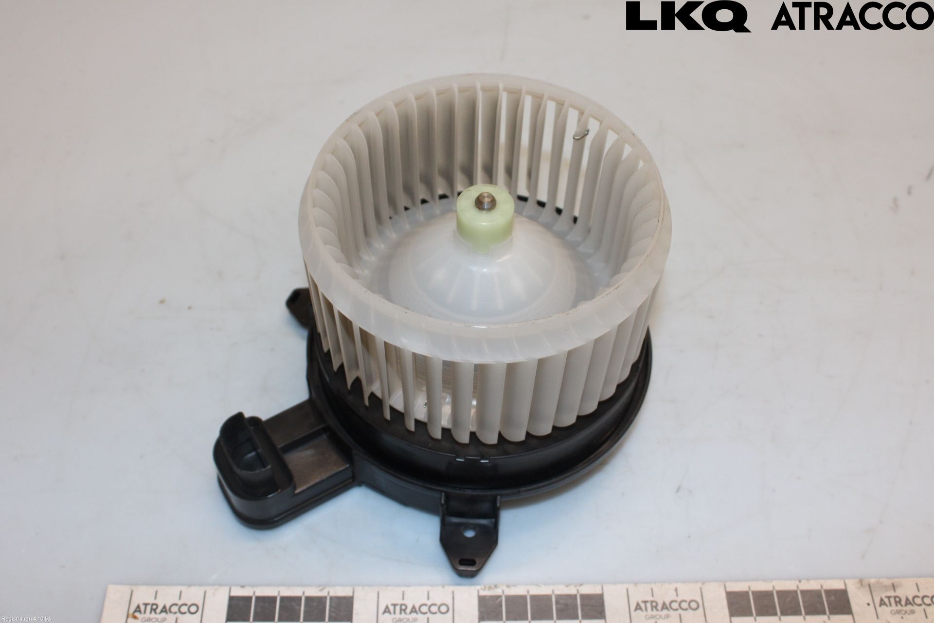 Toyota YARIS CROSS XP21 21- Varmeapparat Viftemotor