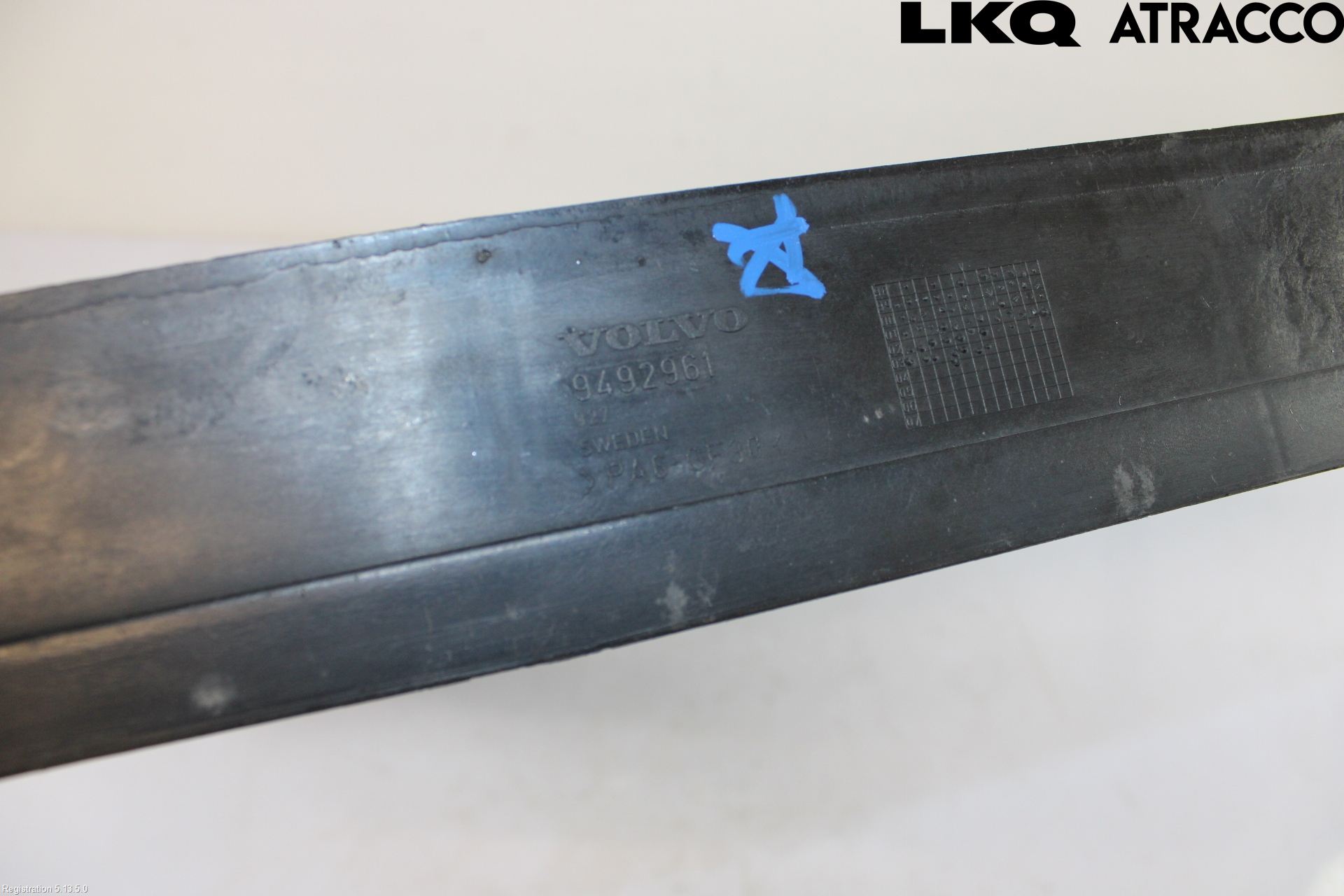 Volvo V70 00-04 Radiator Feste - Ramme - Bjelk