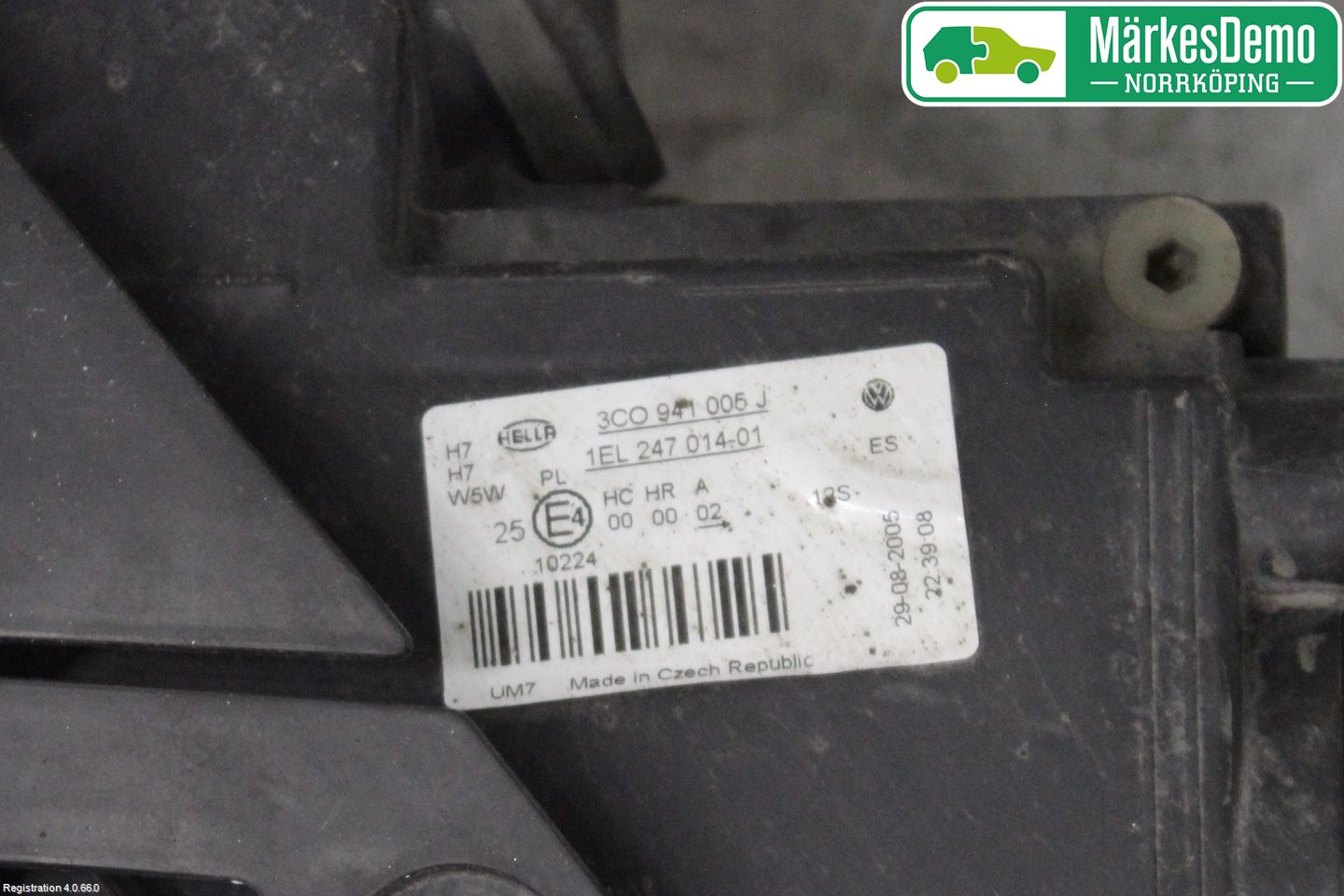 Volkswagen VW PASSAT 05-11 Frontlykt Venstre
