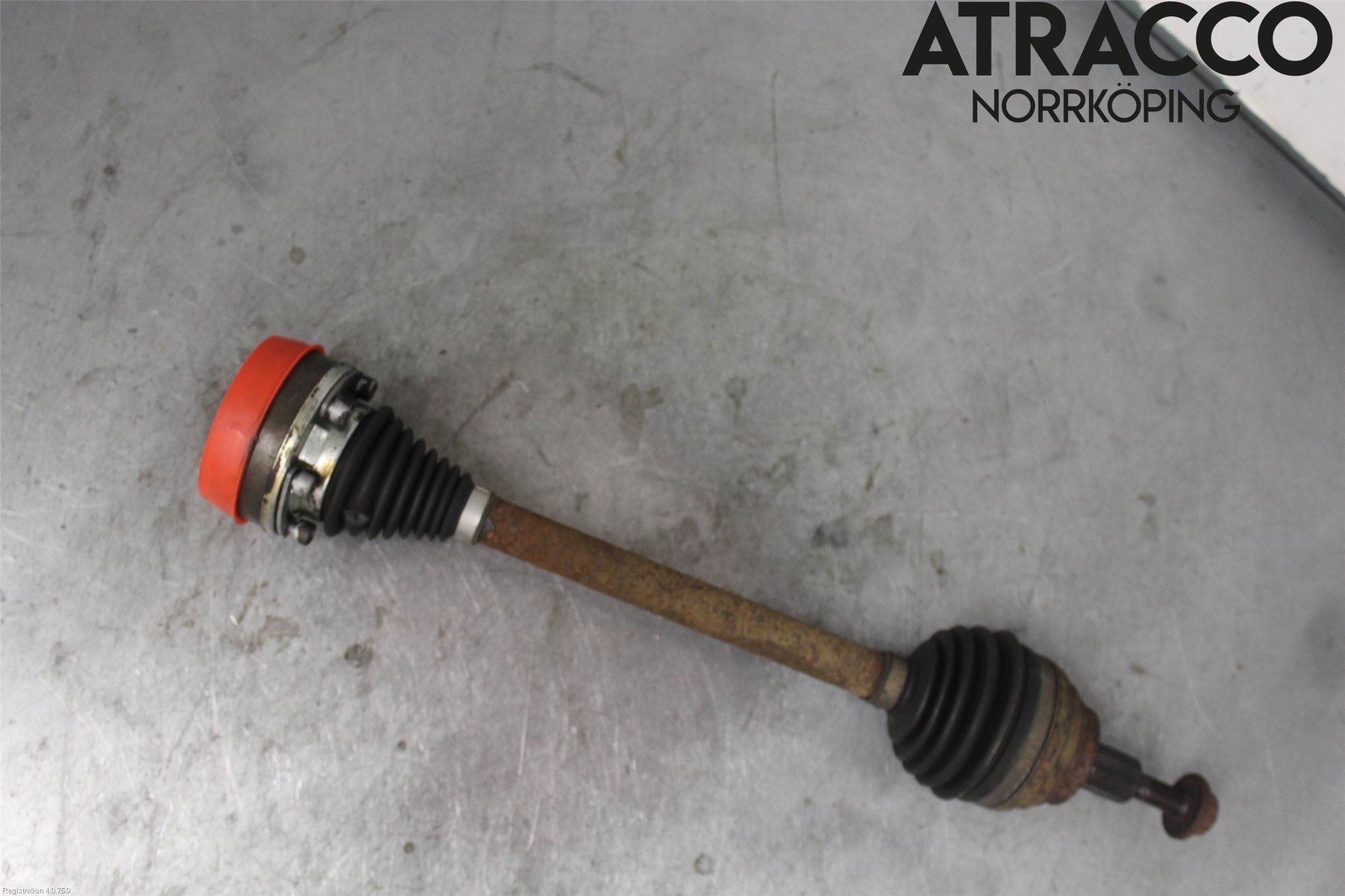 Volkswagen VW PASSAT 05-11 Drivaksel Foran Kompl Venstre