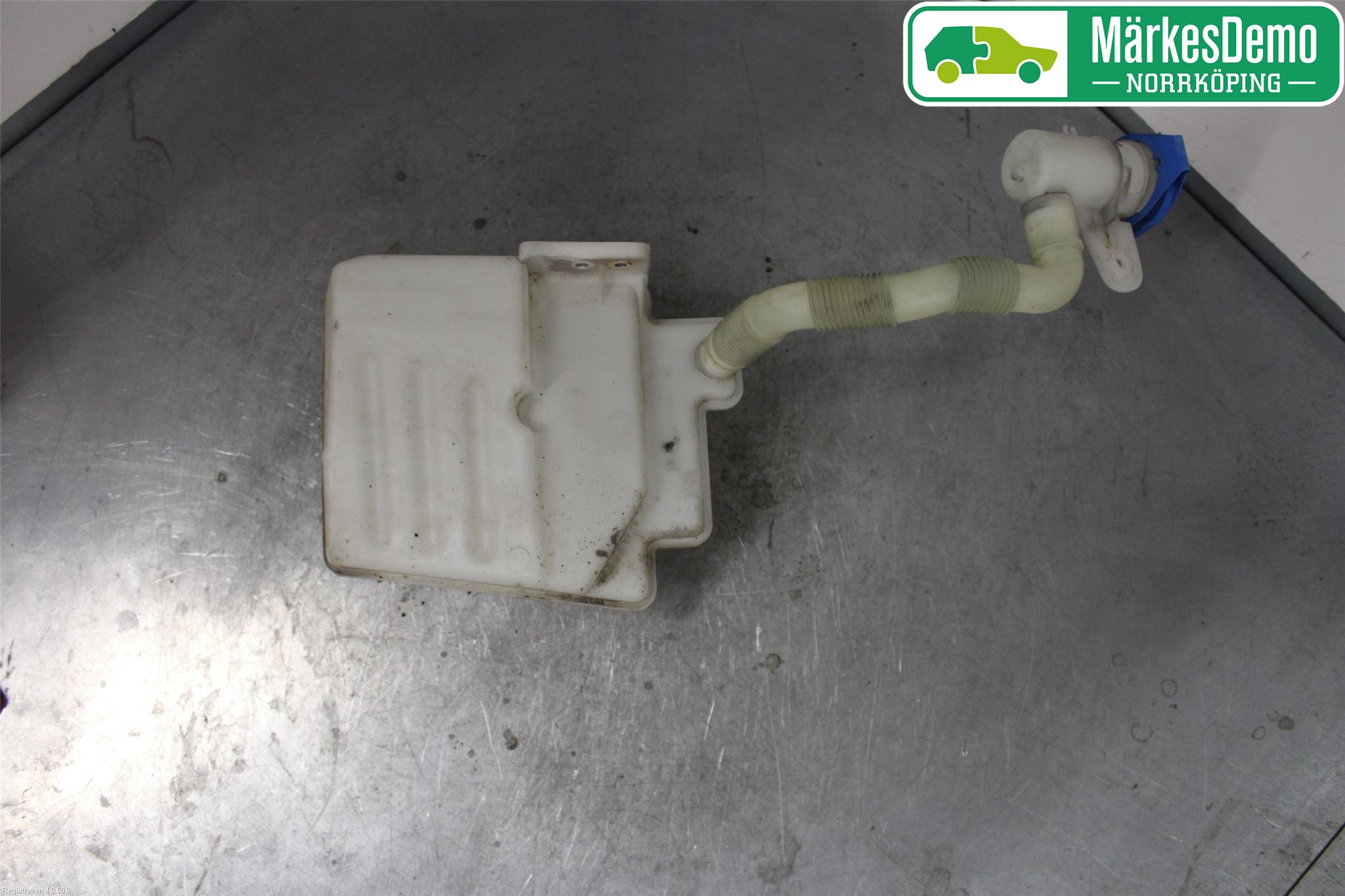 Audi A3/S3 05-13 Spylerbeholder Frontrute-Lykte