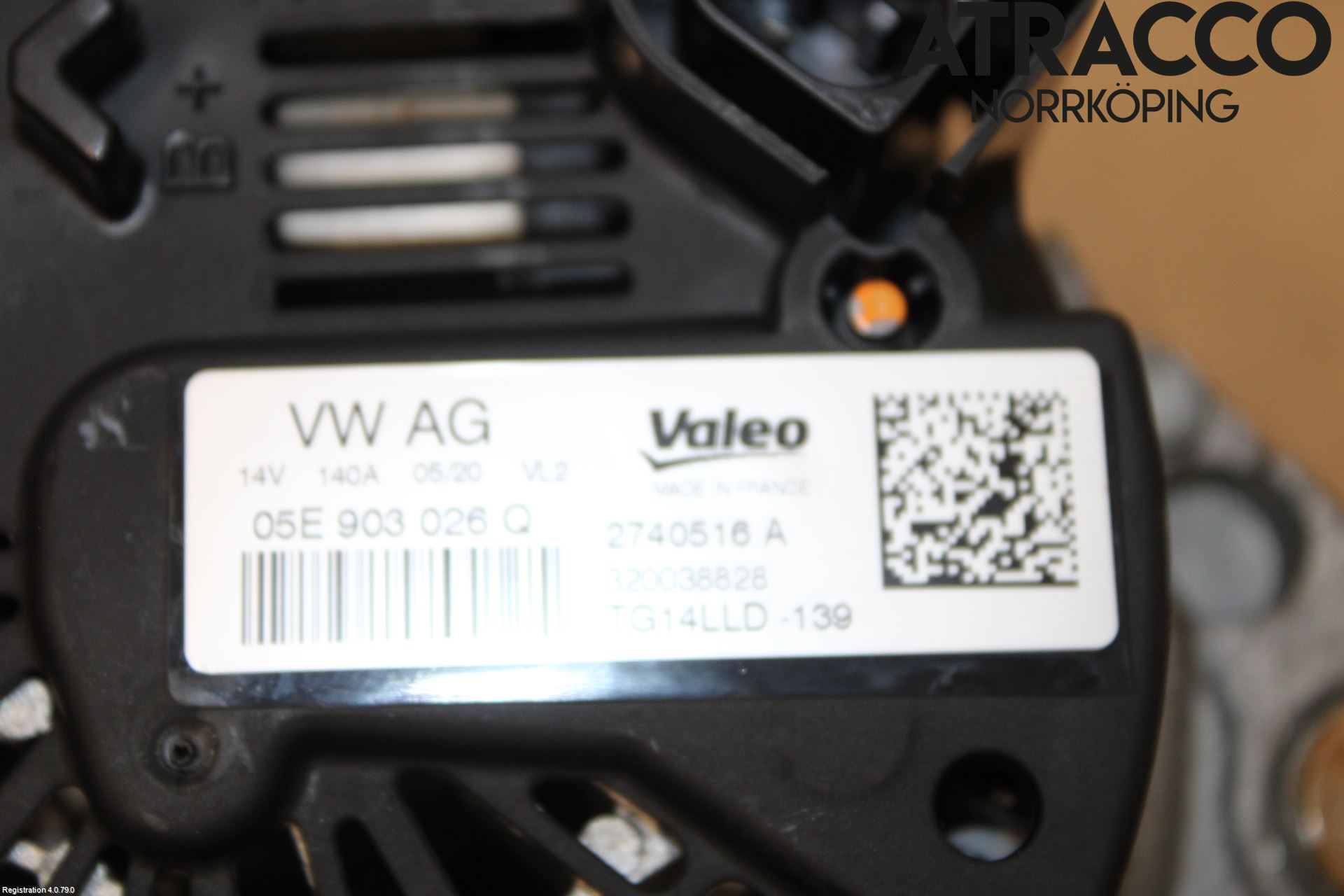 Volkswagen VW T-ROC 18- Dynamo