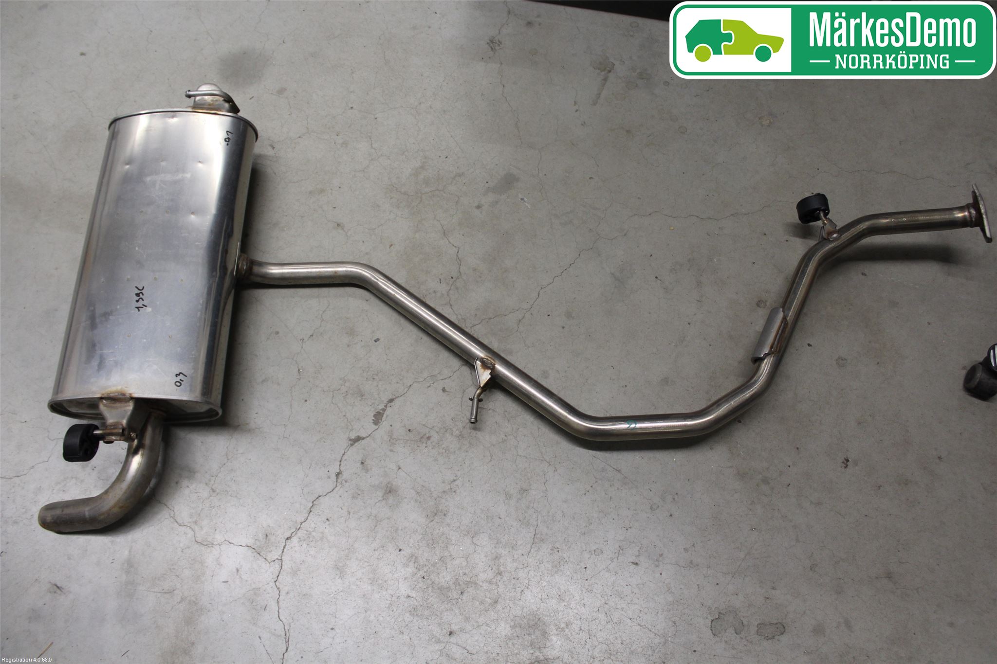 Toyota COROLLA 19- Eksos Halvsett