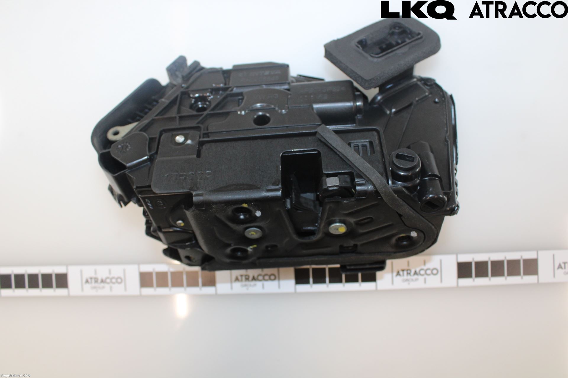 Volkswagen VW PASSAT 15-19 Dørlås - Låsekasse