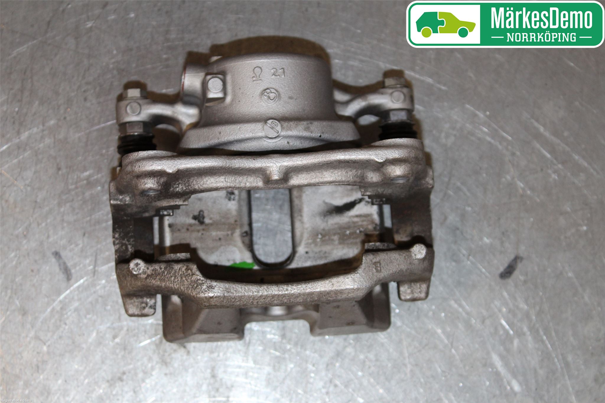 BMW 5 G30/G31/F90 17-23 Bremsecaliper Foran Høyre