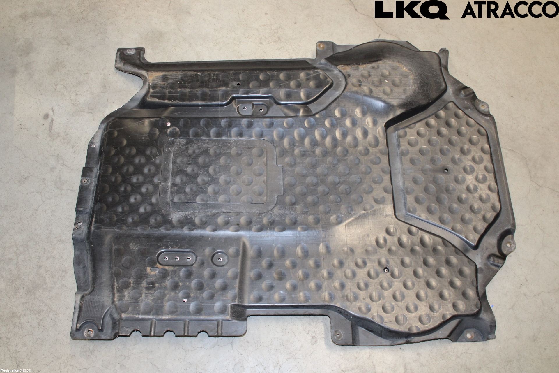 Mercedes-Benz MB E-KLASS (W212) 09-16 Bunnplate U Motor-Gear-Dørk
