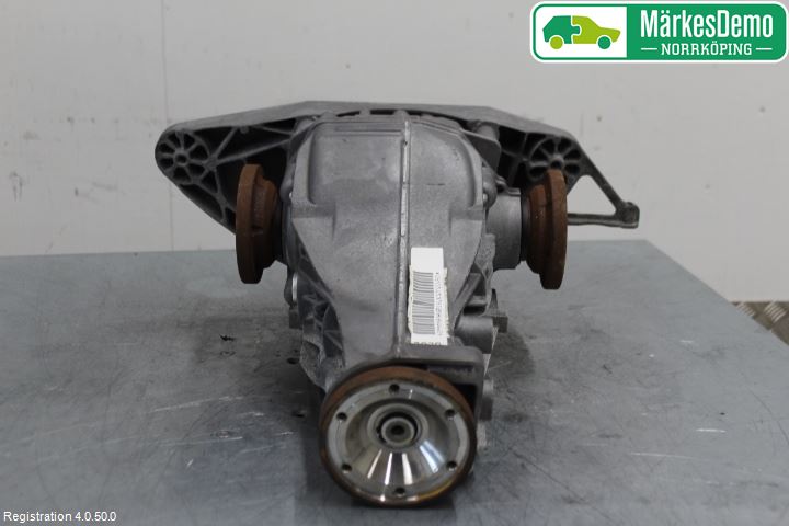 Audi A6/S6 4G 11-18 Bakaksel Kardang Bak -Diff