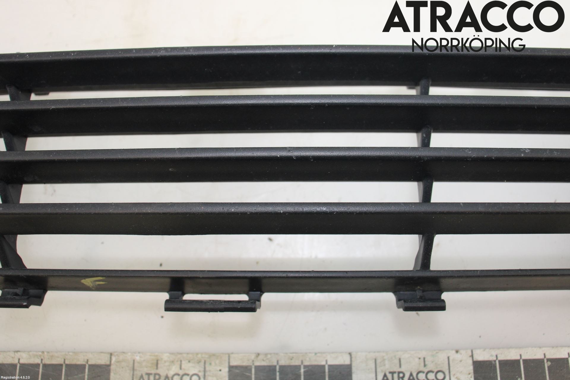 Toyota AVENSIS 03-06 Grill-Gitter
